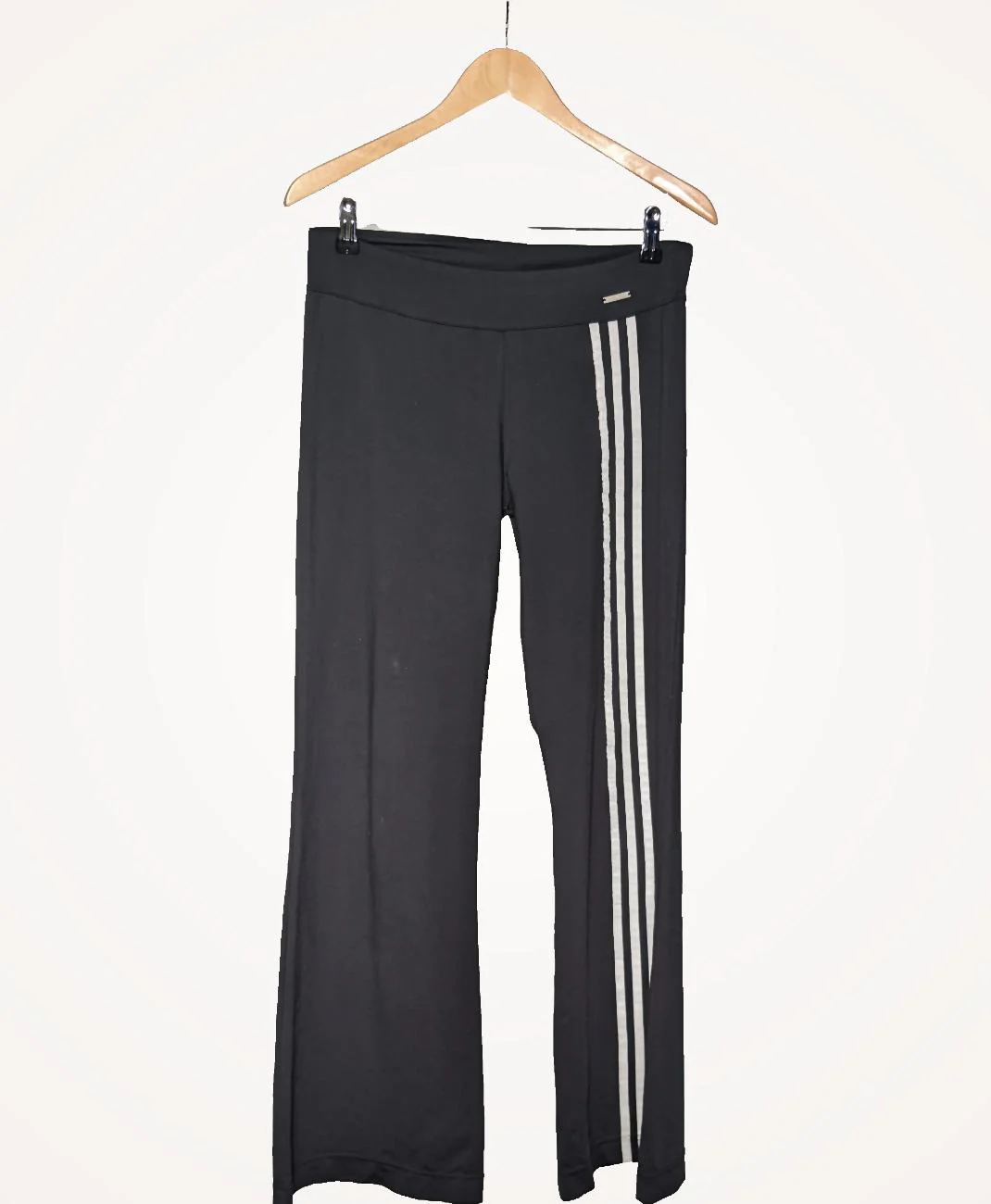 ADIDAS - Image 3