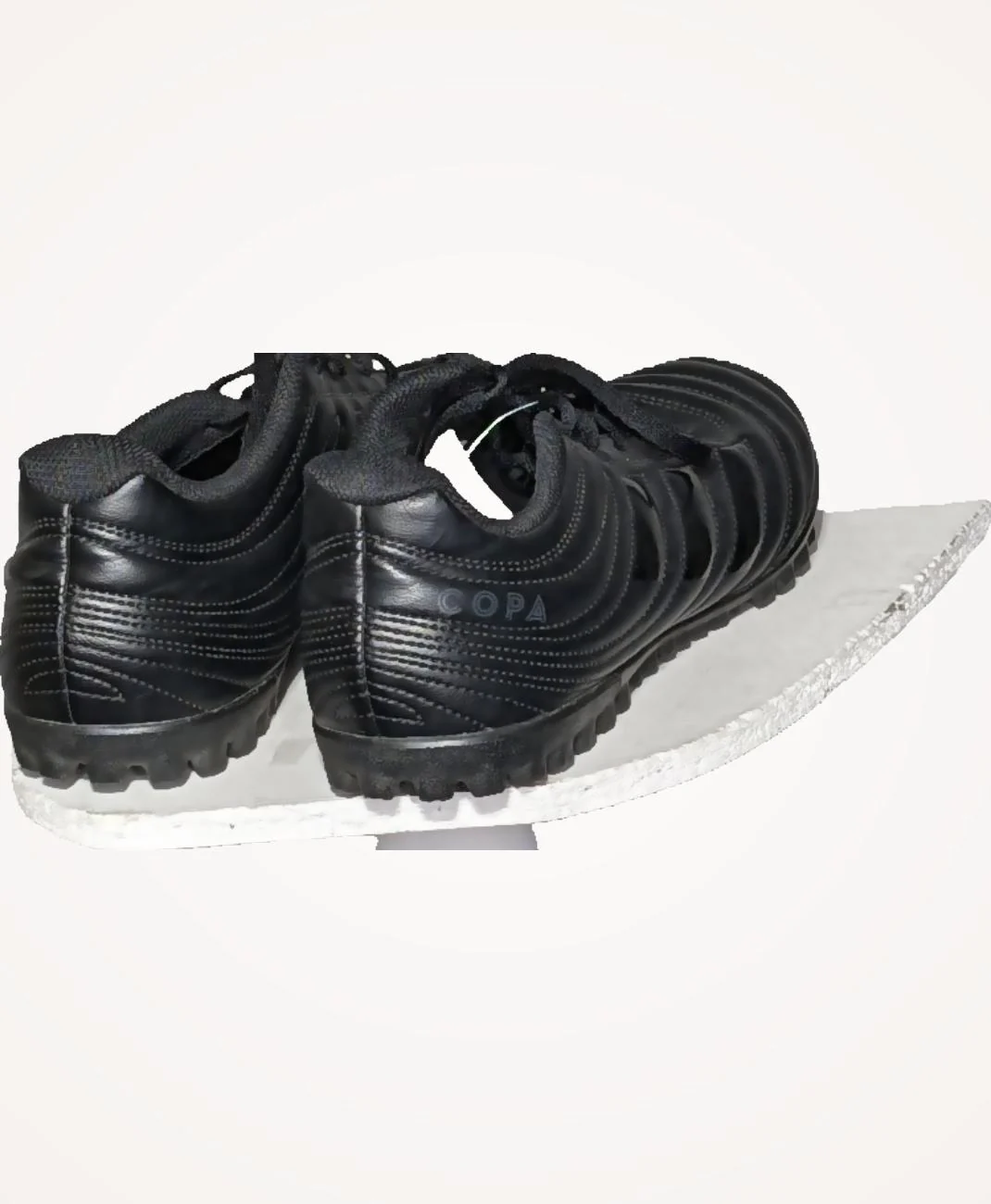 ADIDAS - Image 4