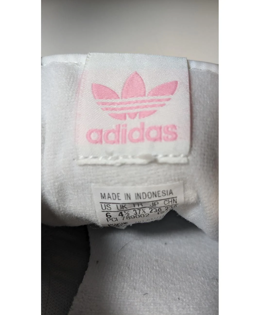 ADIDAS - Image 5