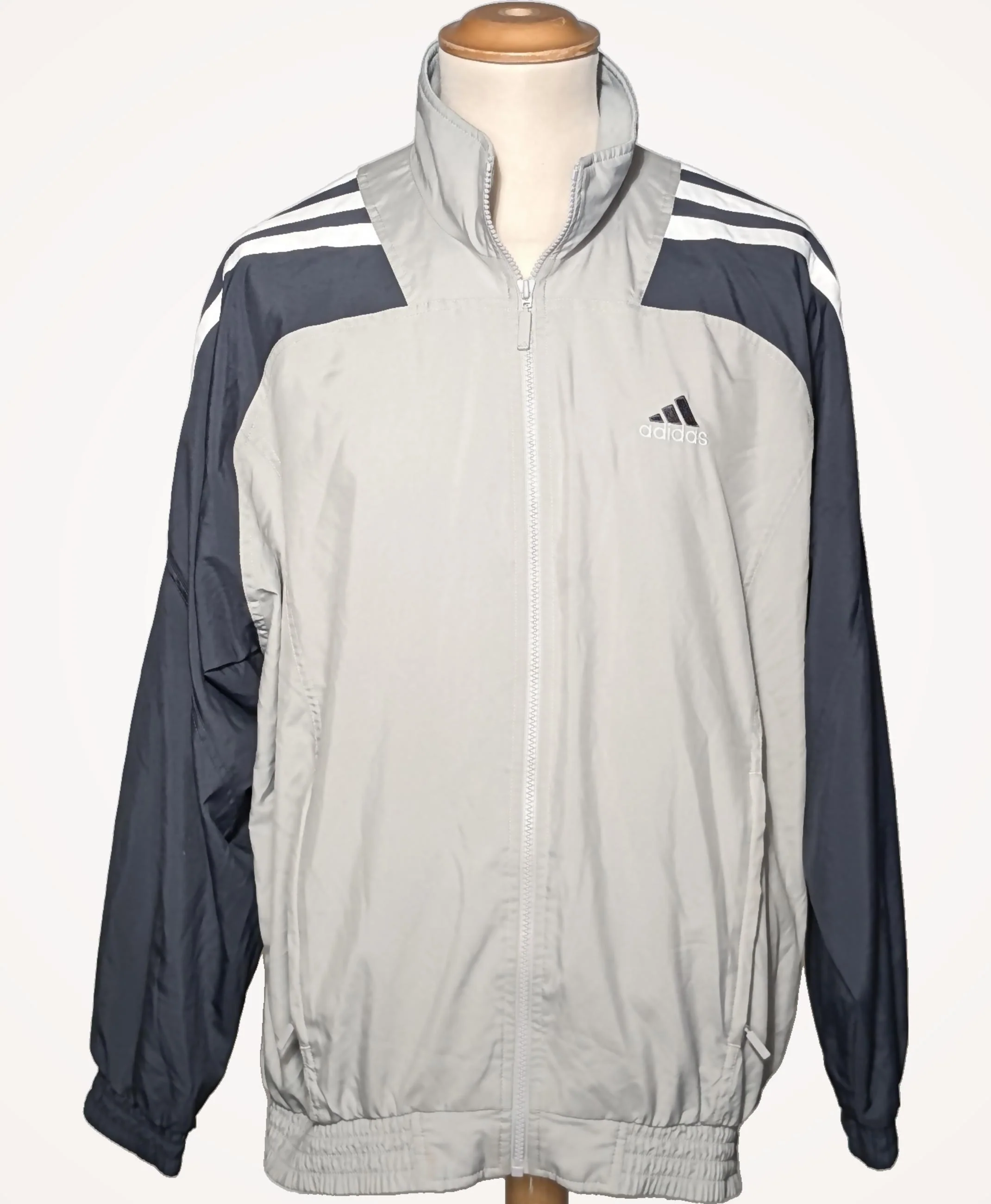 ADIDAS - Image 3