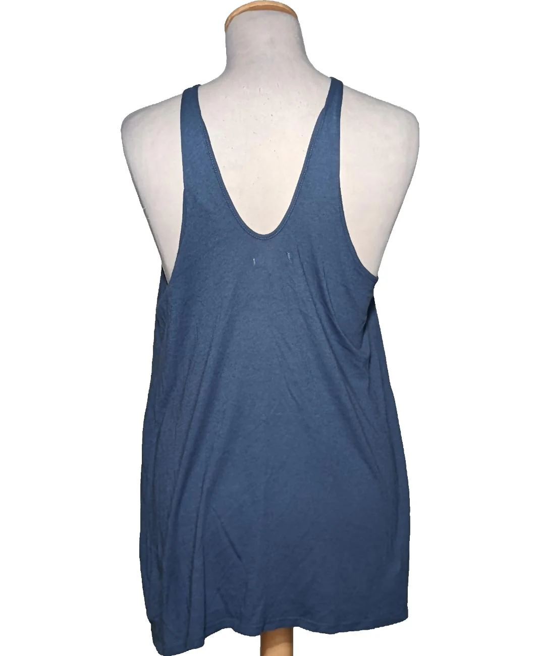AMERICAN EAGLE OUTFITTERS - Image 2