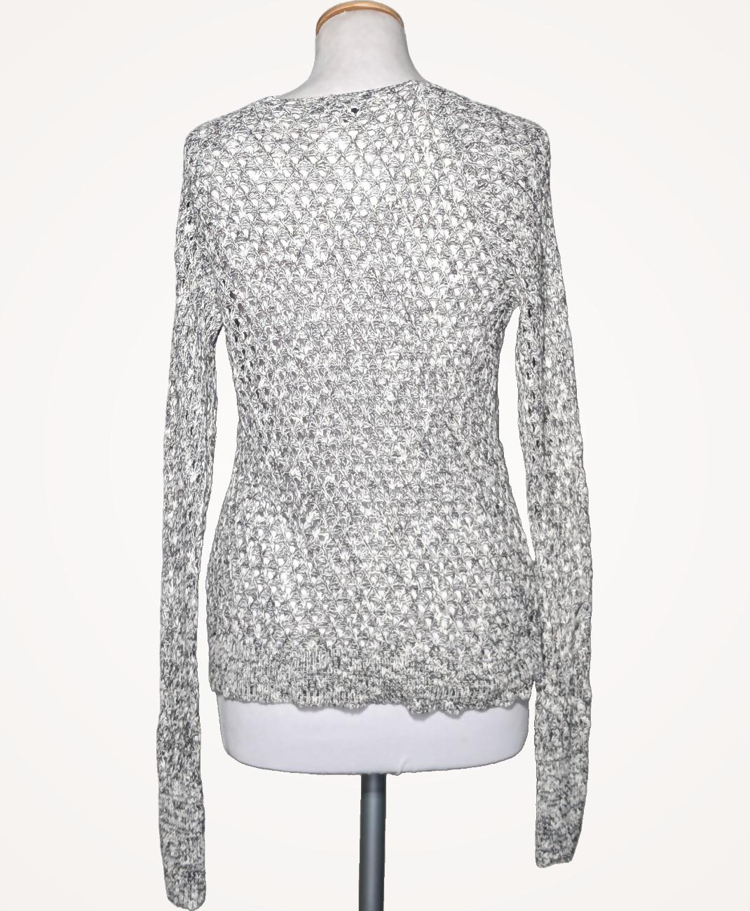 AMERICAN EAGLE OUTFITTERS - Image 4
