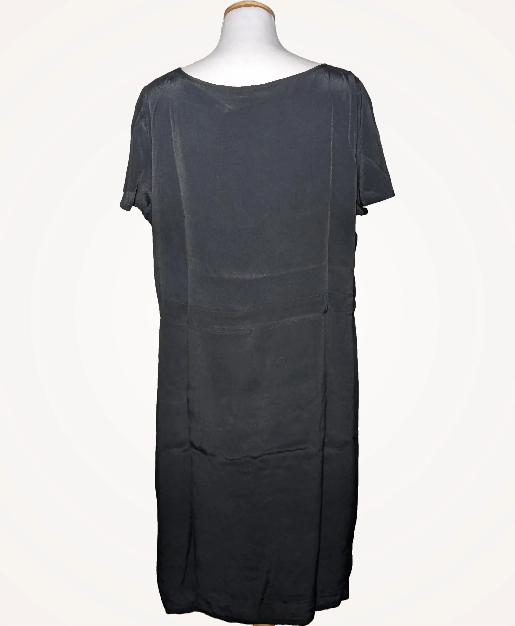 ANTONELLE - Image 4