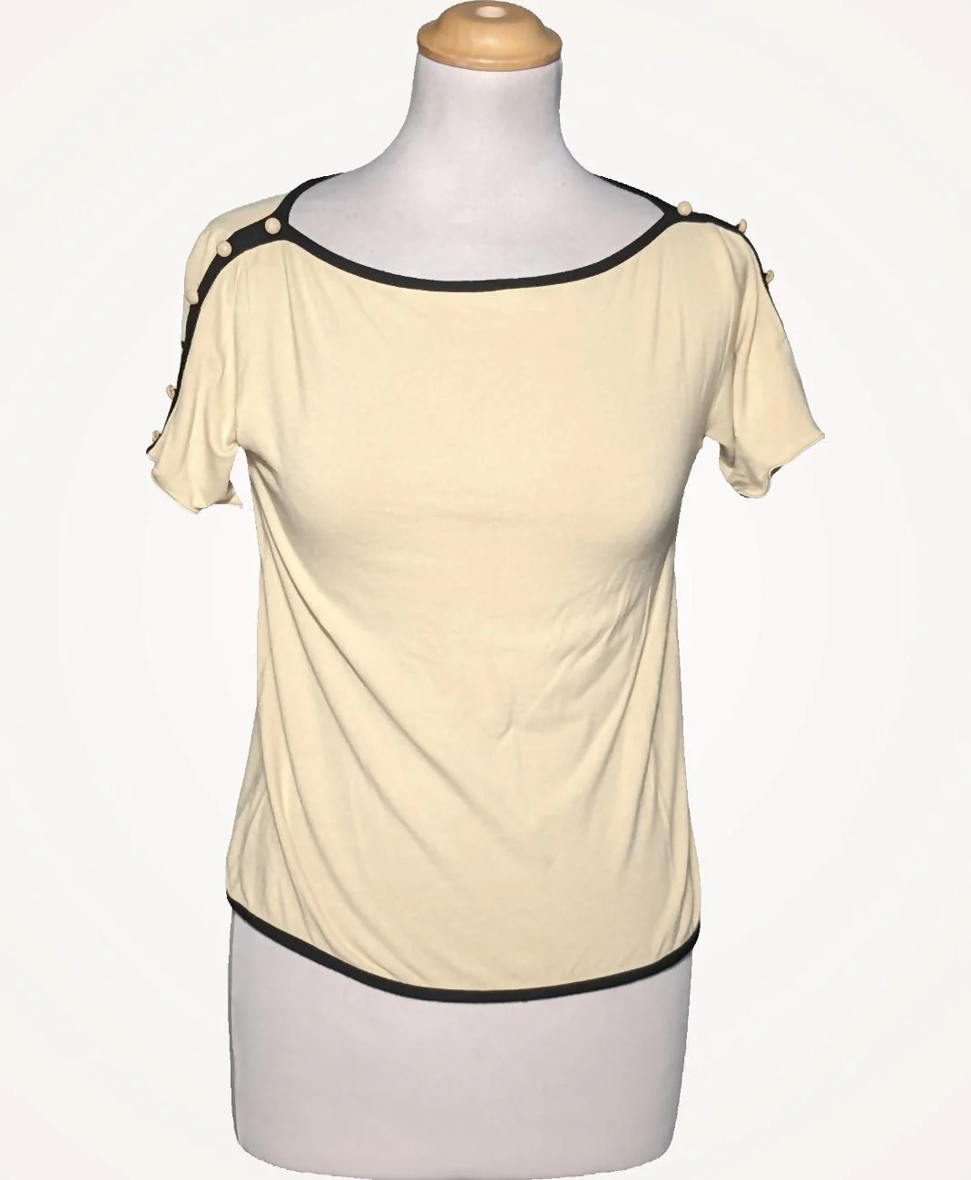 ARMANI - Image 3