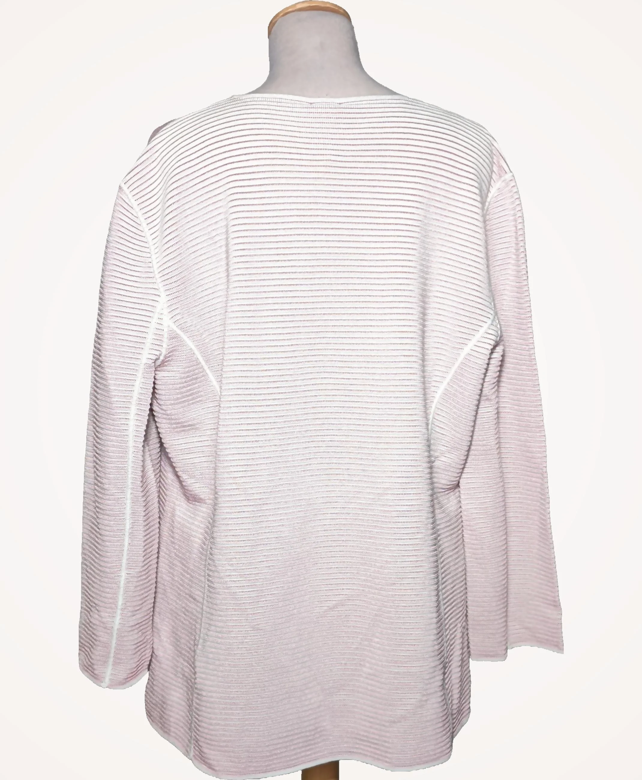 ARMANI - Image 4