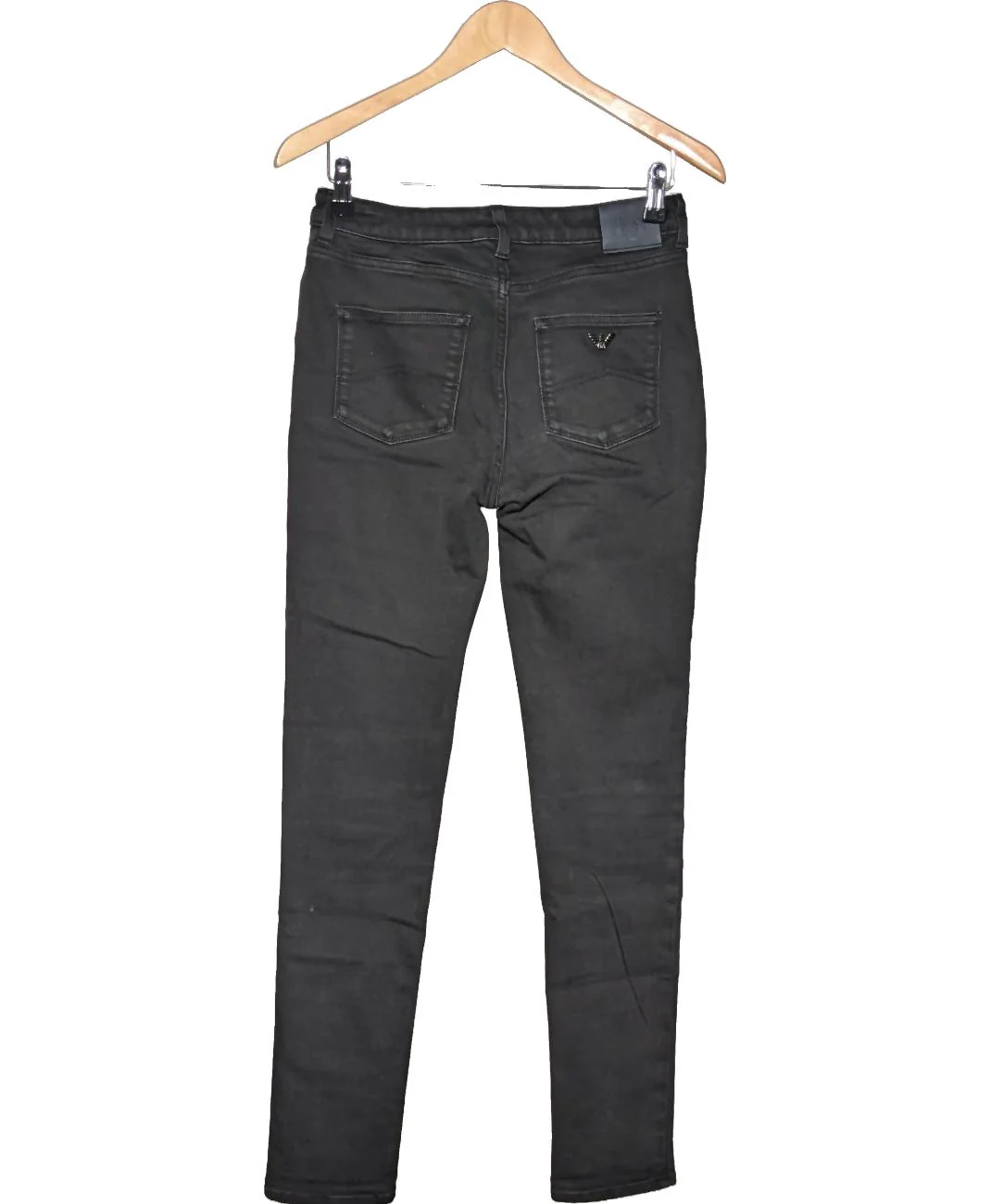 ARMANI - Image 2
