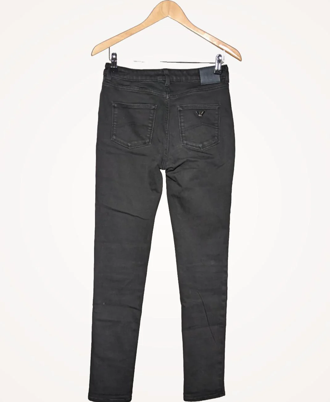 ARMANI - Image 4