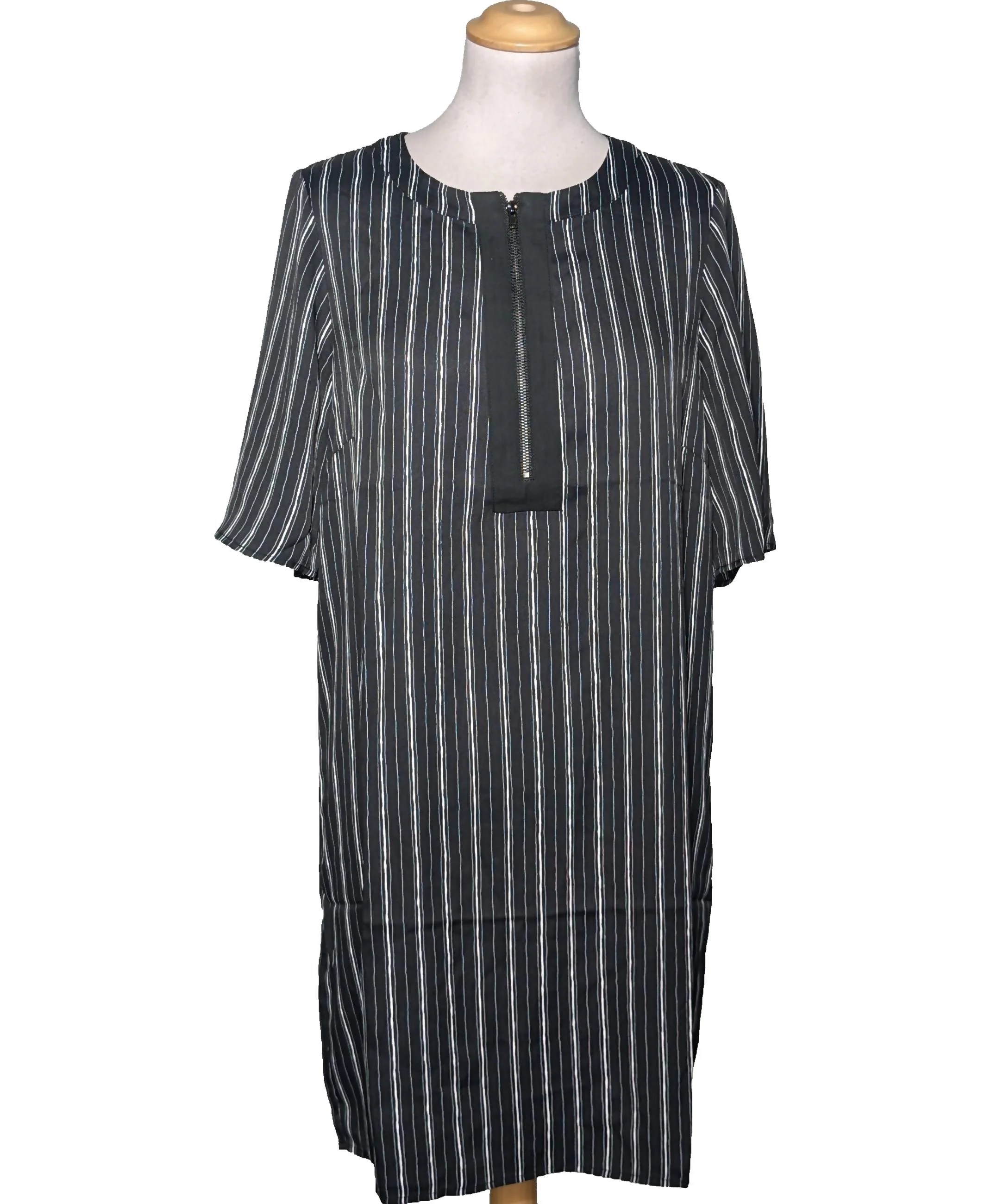 BCBG MAX AZRIA