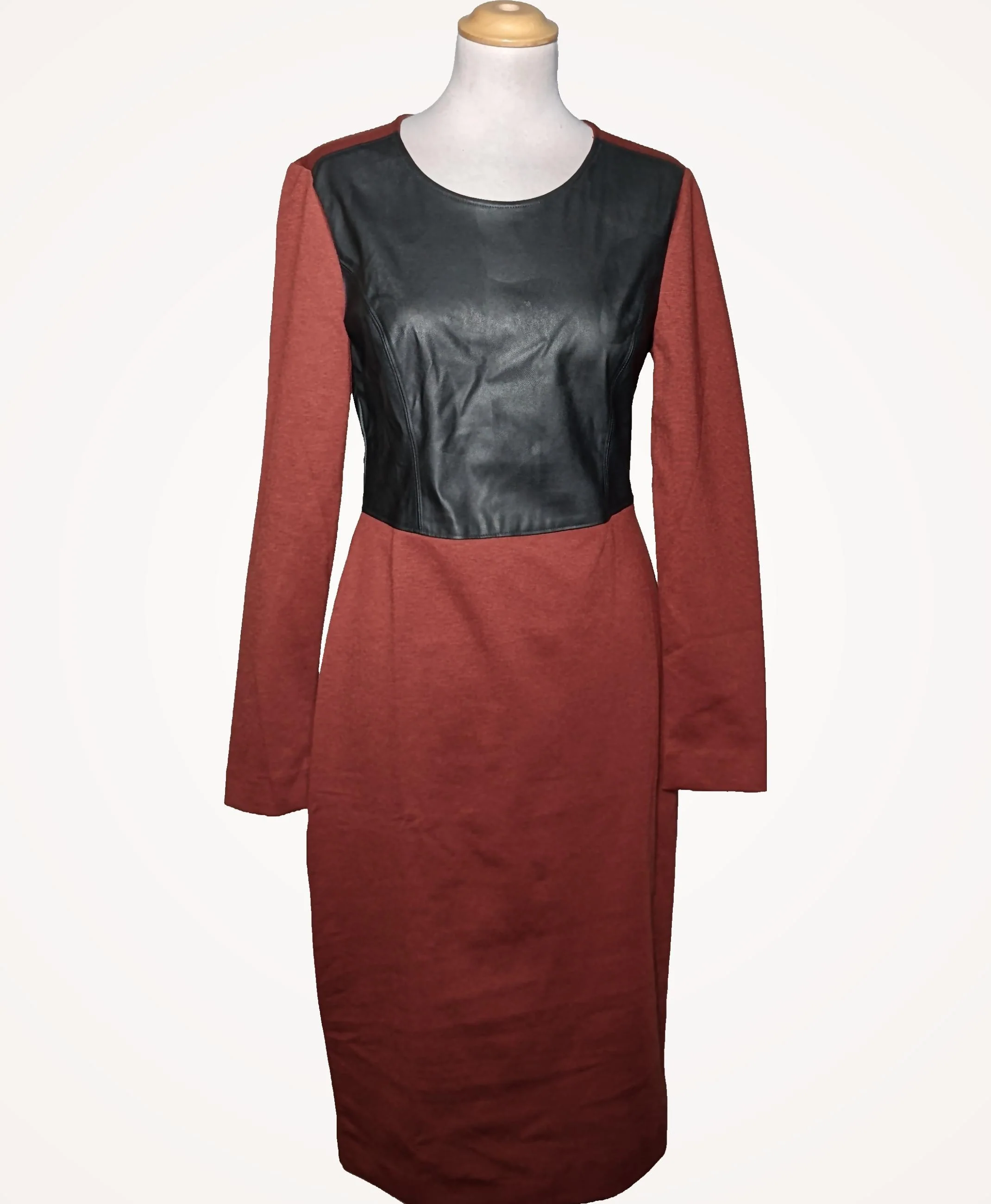 BCBG MAX AZRIA - Image 3