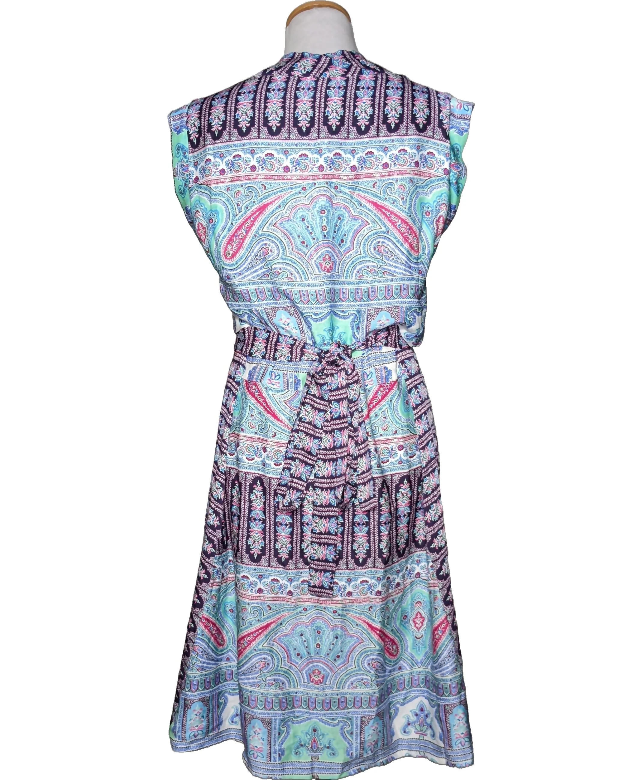 BCBG MAX AZRIA - Image 2