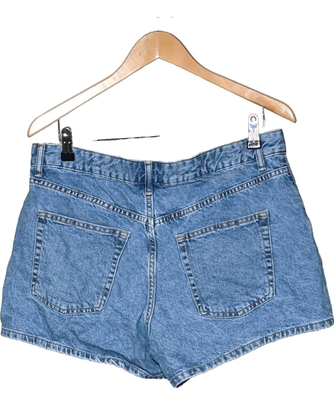 BERSHKA - Image 2