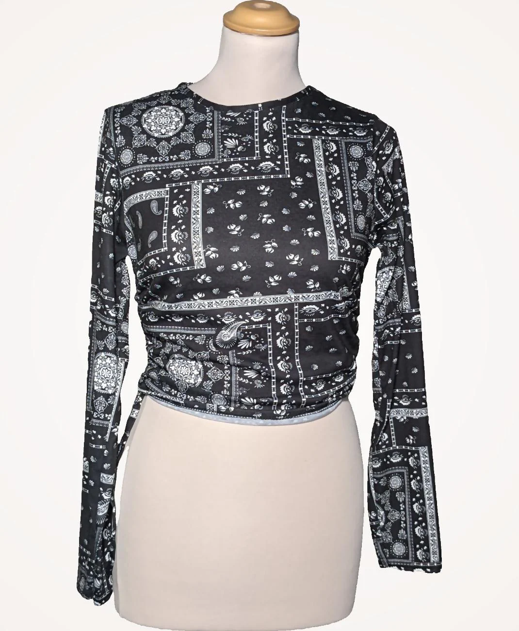 BOOHOO - Image 3