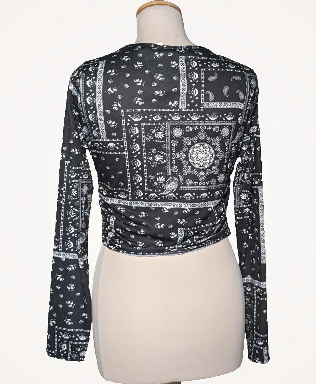 BOOHOO - Image 4