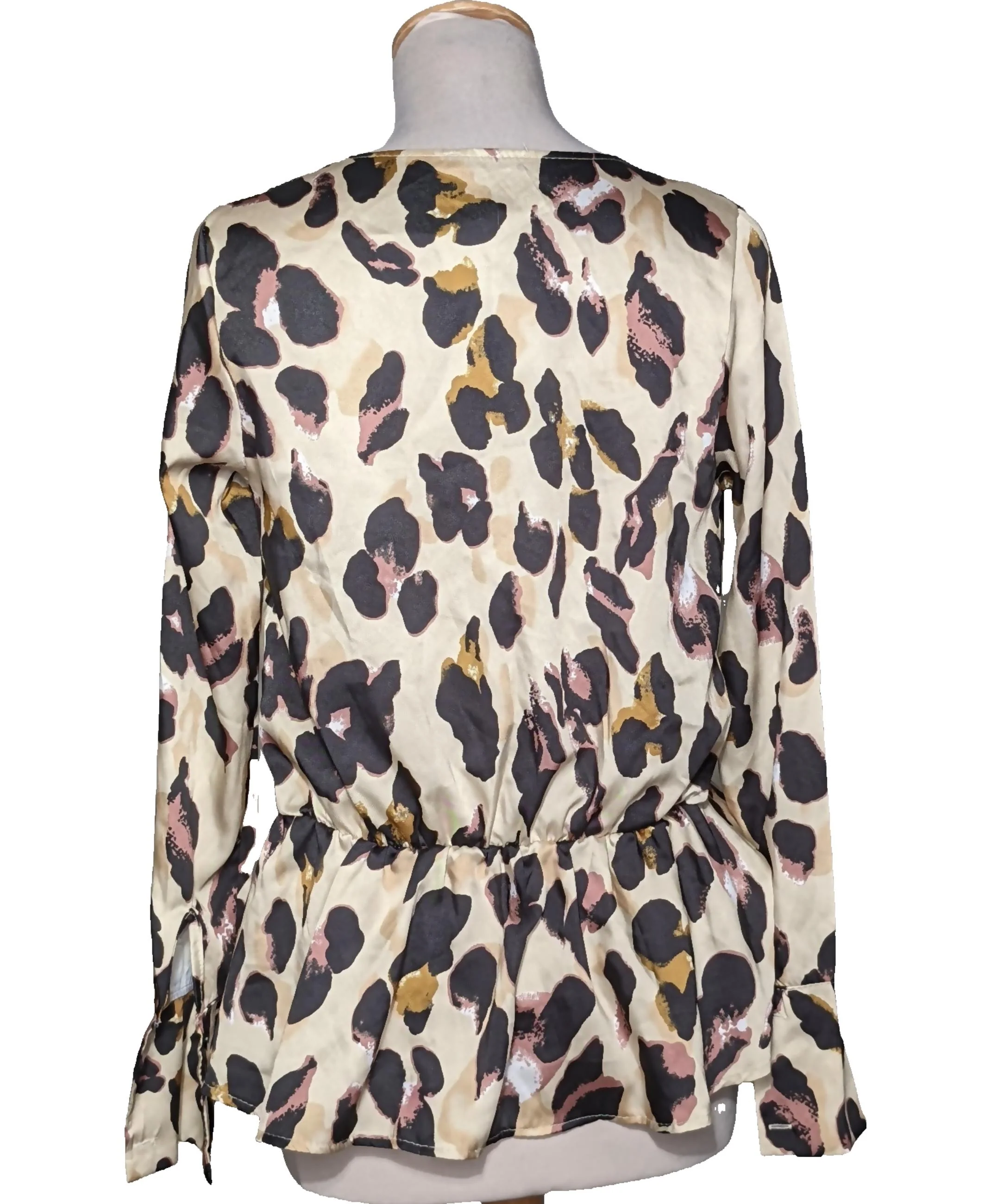 BOOHOO - Image 2
