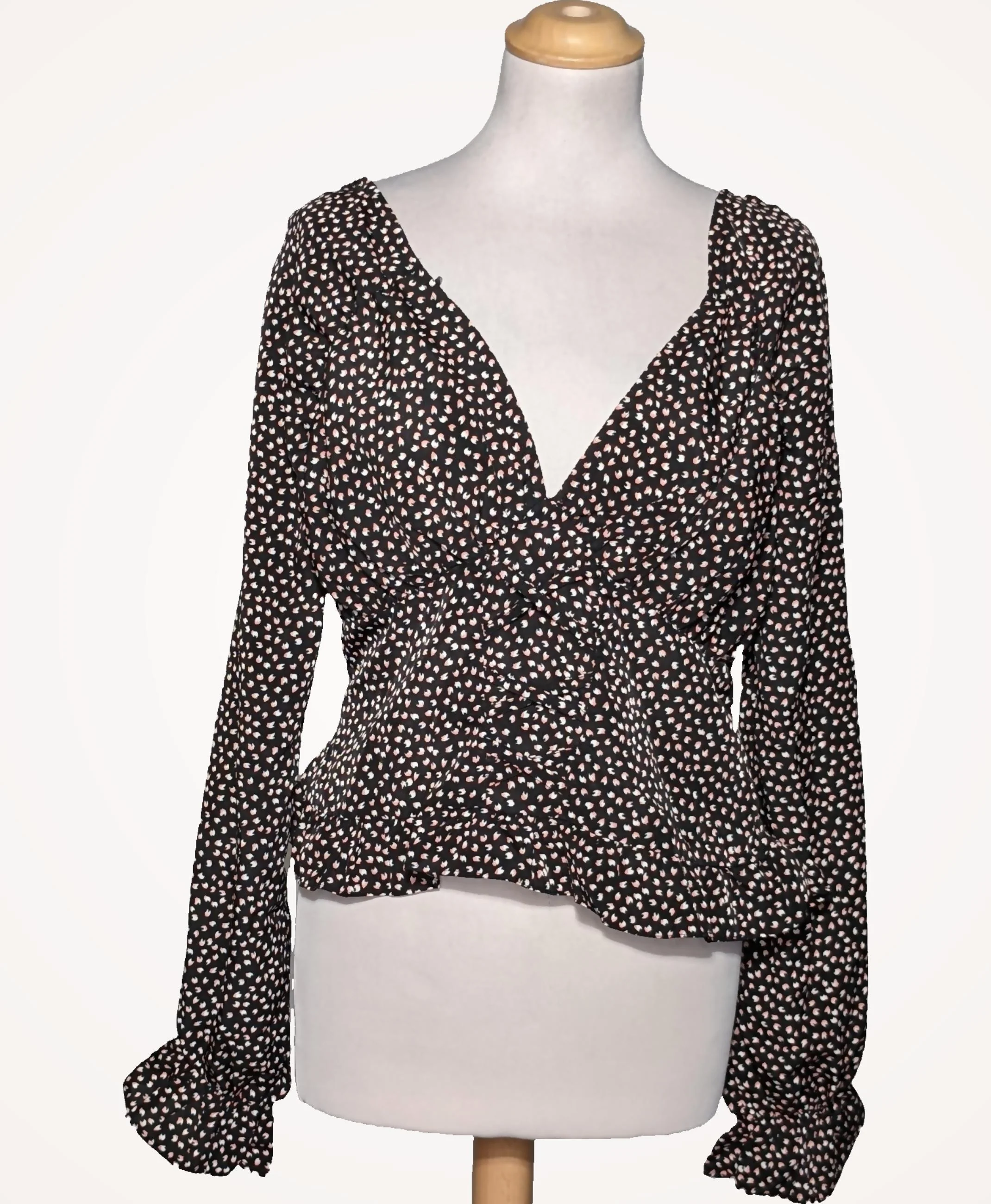 BOOHOO - Image 3