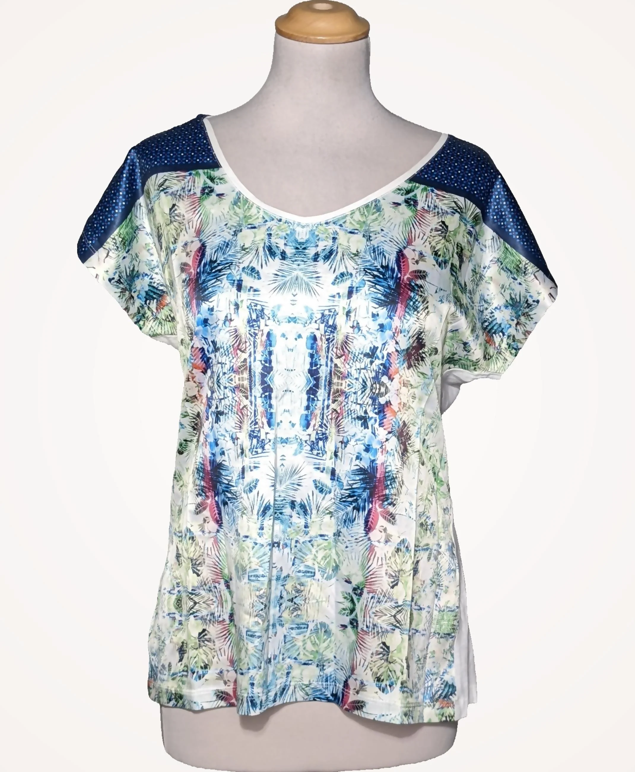 CAROLL - Image 3