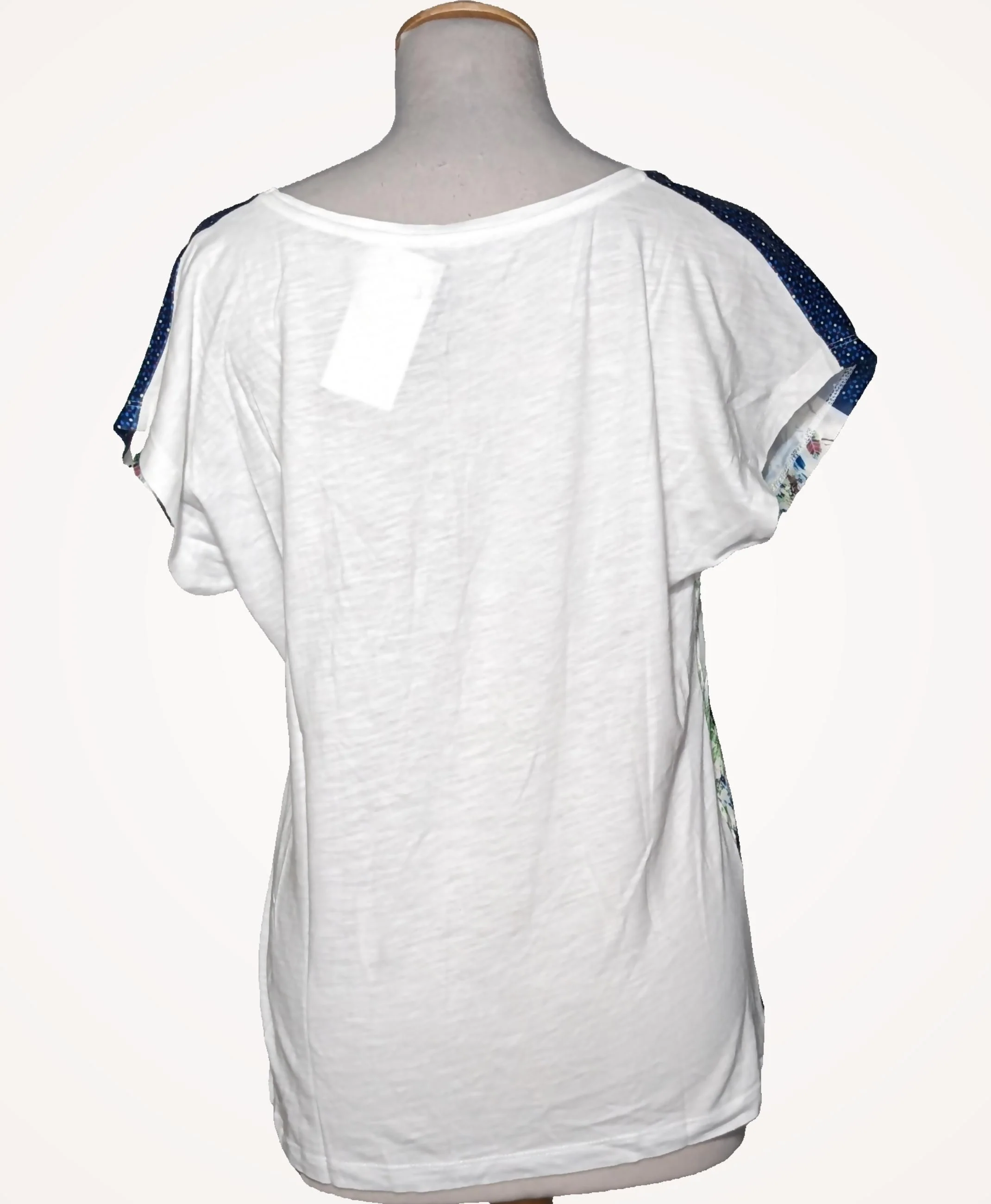 CAROLL - Image 4