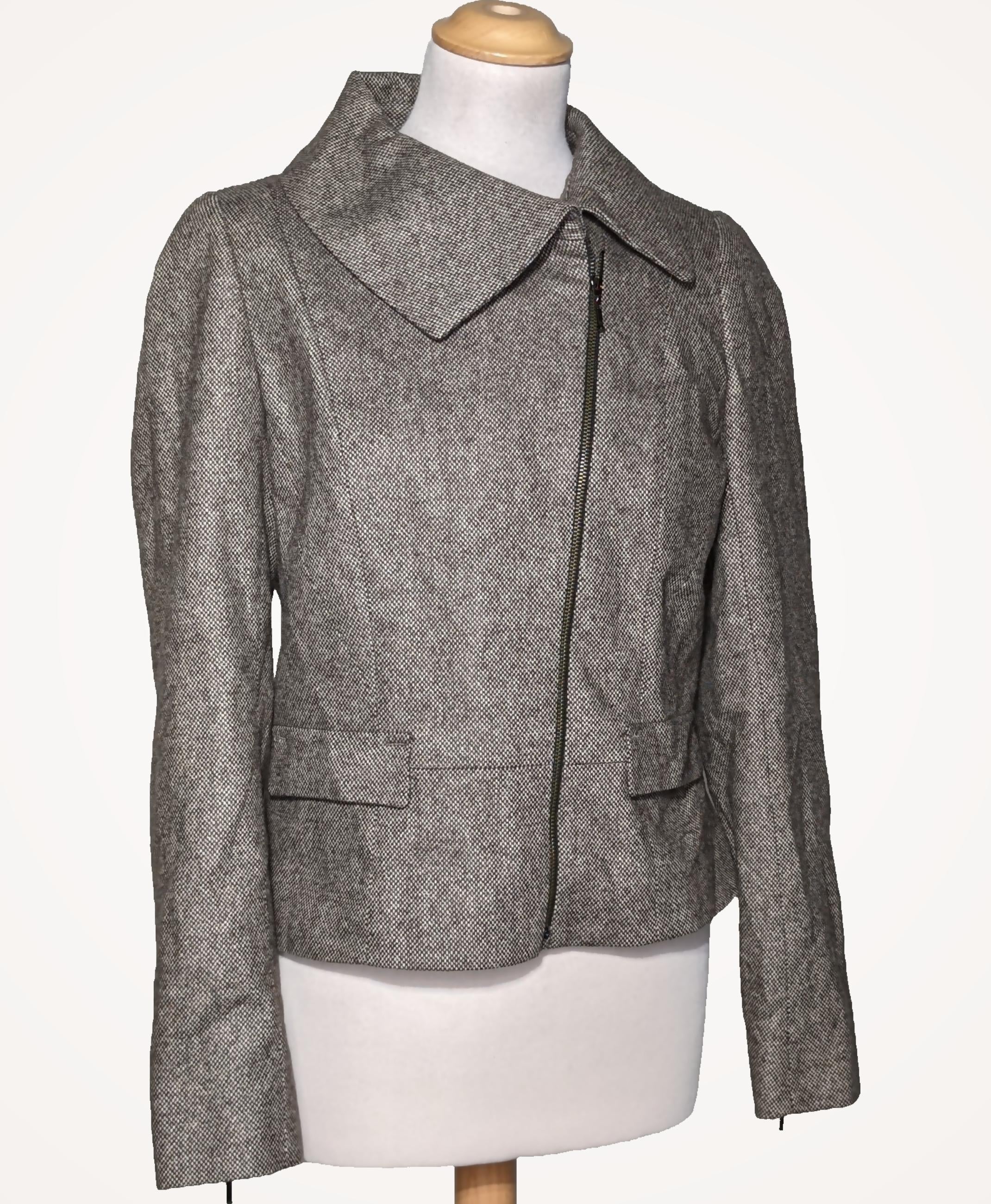 CAROLL - Image 3