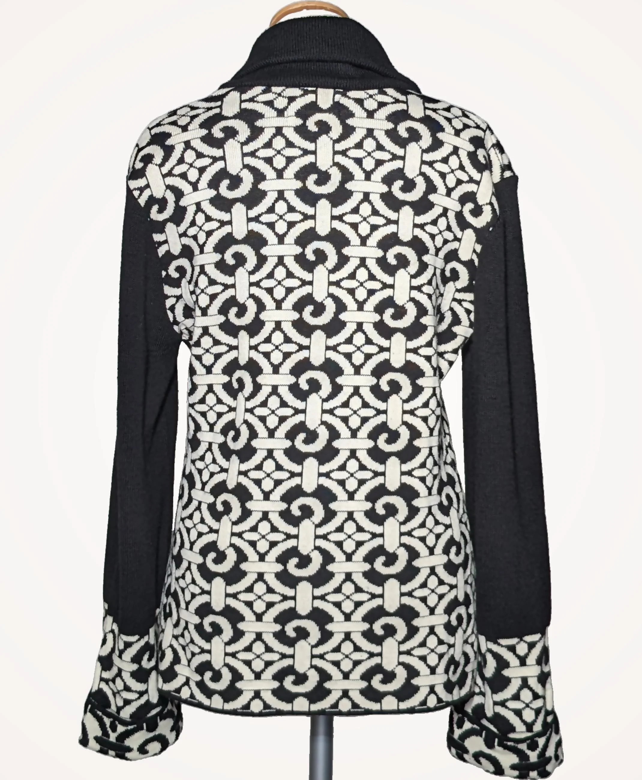 CAROLL - Image 4