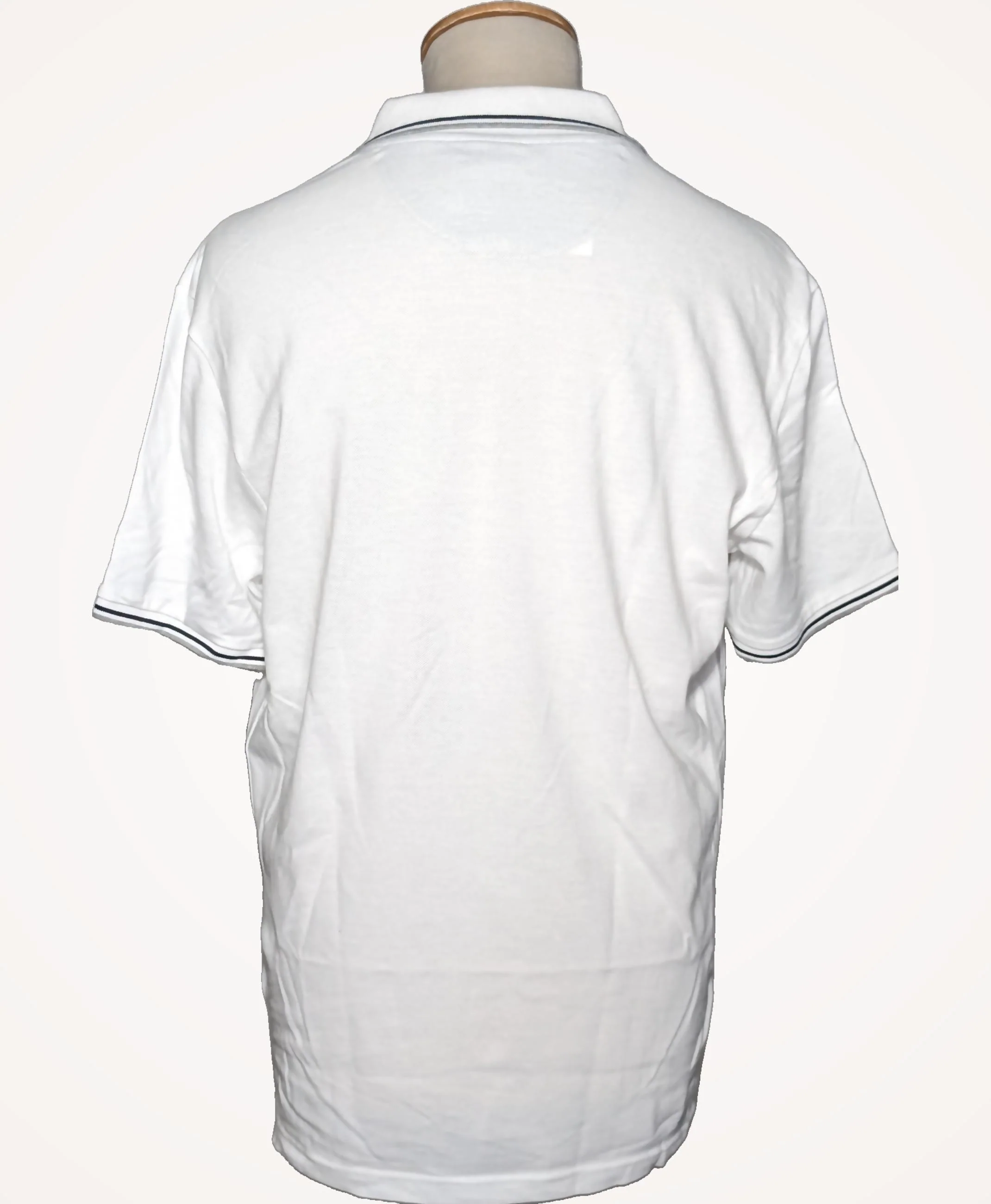 CHAMPION - Image 4