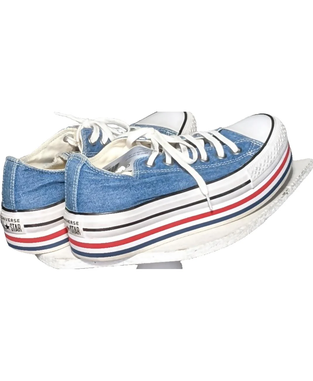 CONVERSE - Image 2
