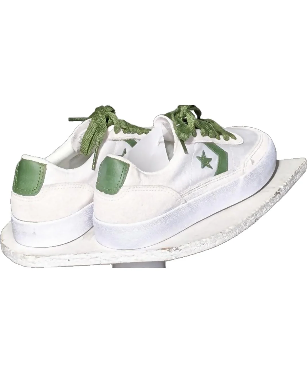 CONVERSE - Image 2