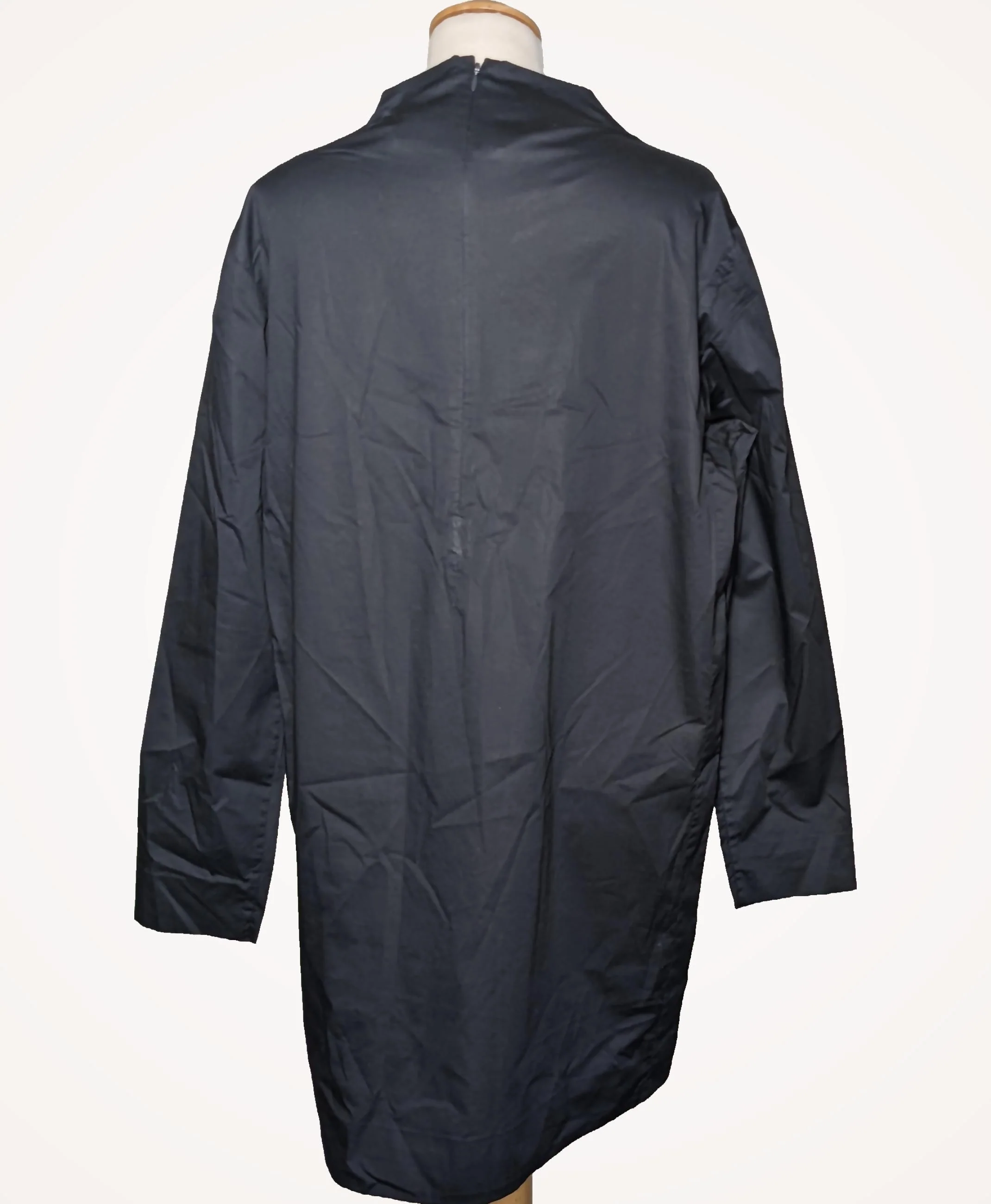 COS - Image 4