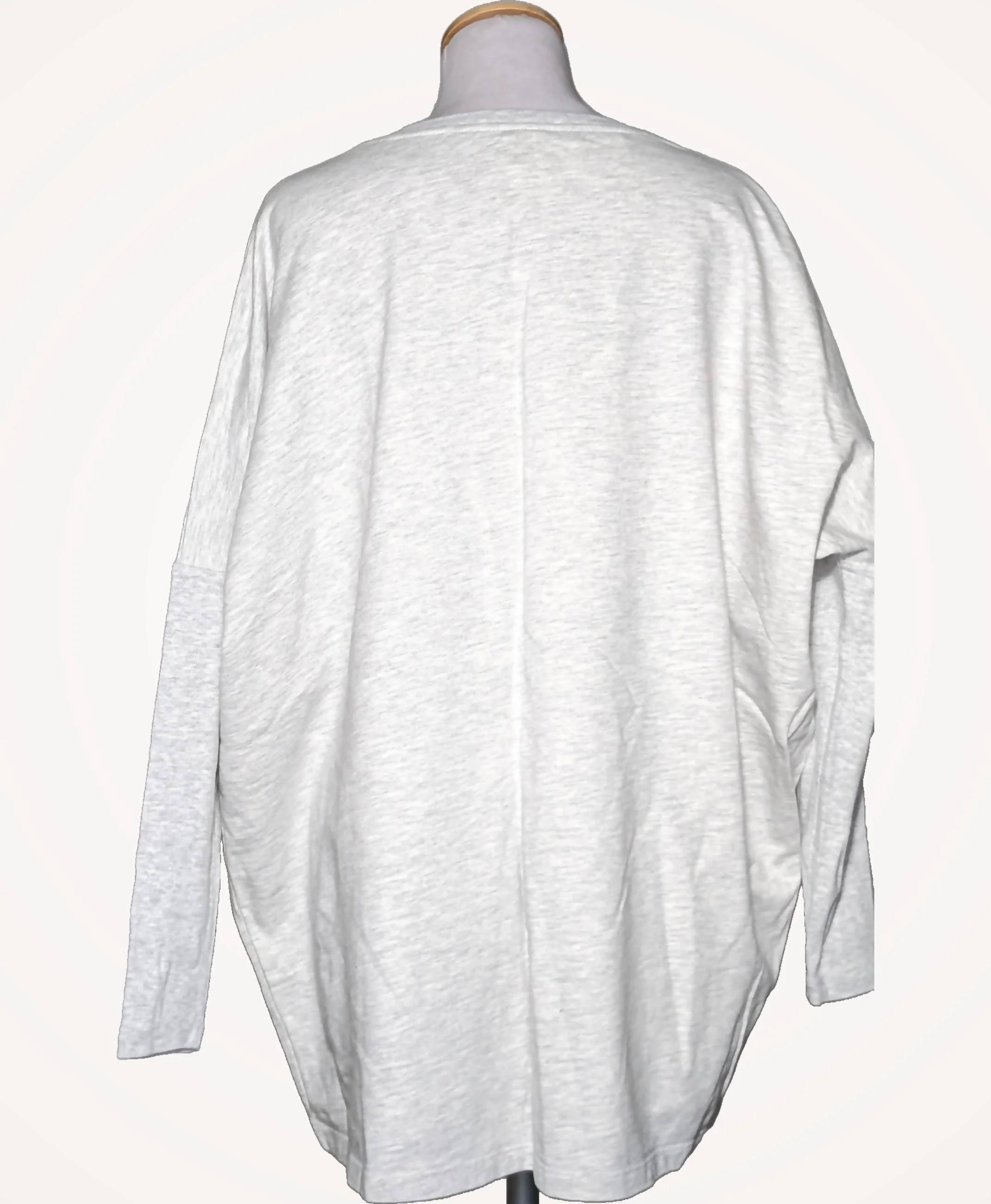 COS - Image 4