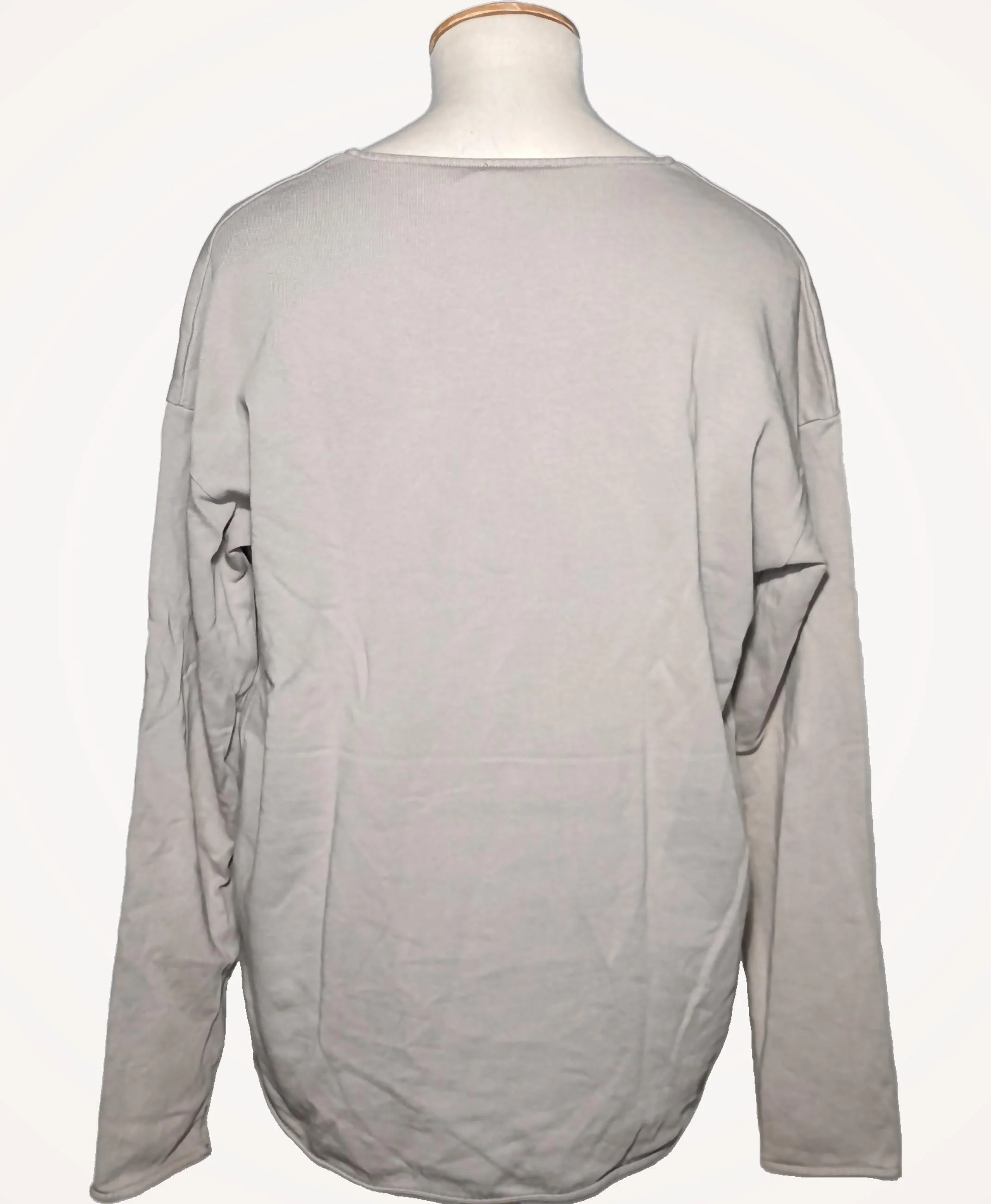 COS - Image 4