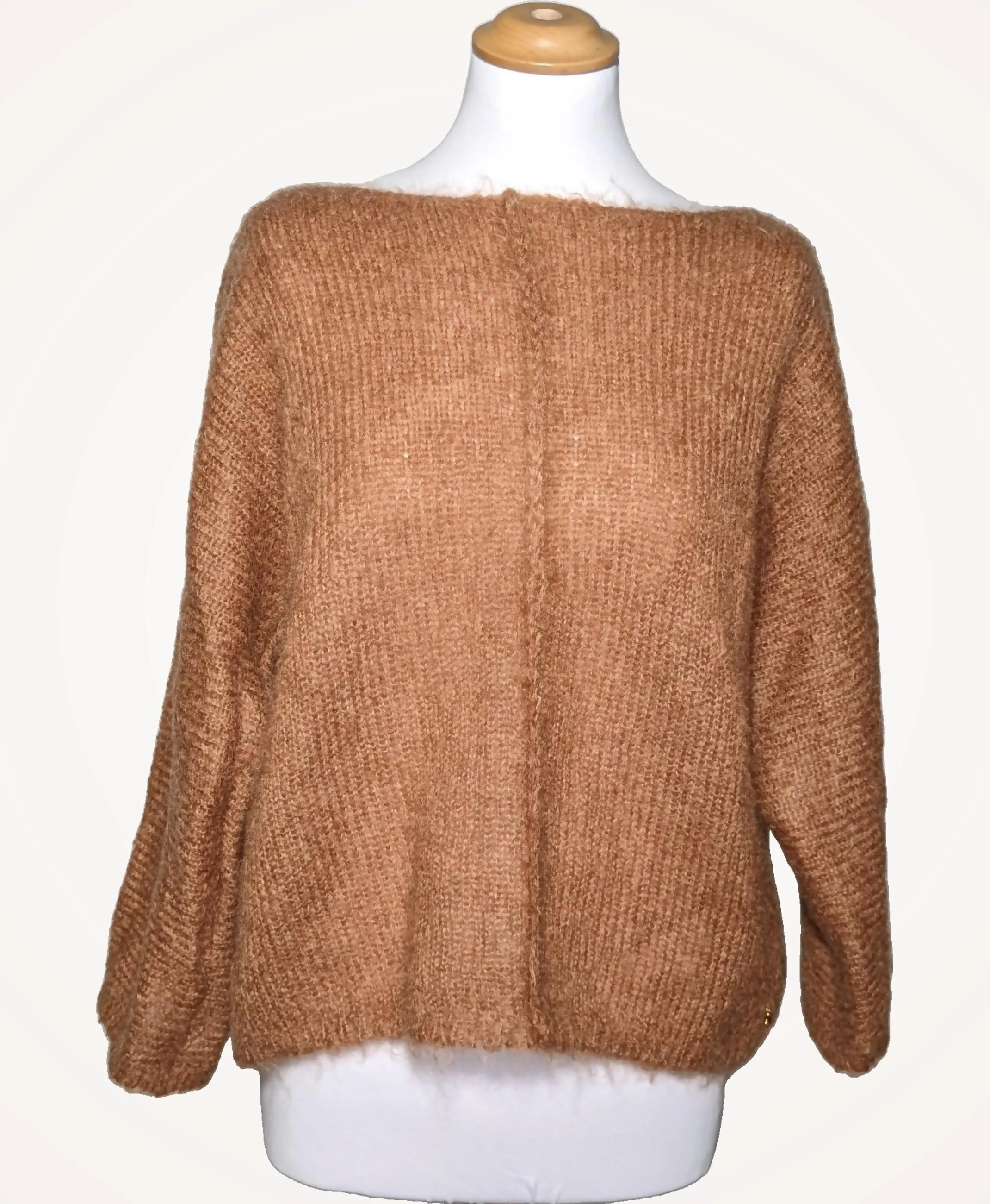 DES PETITS HAUTS - Image 3