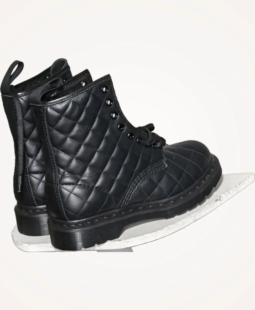 DR. MARTENS - Image 4