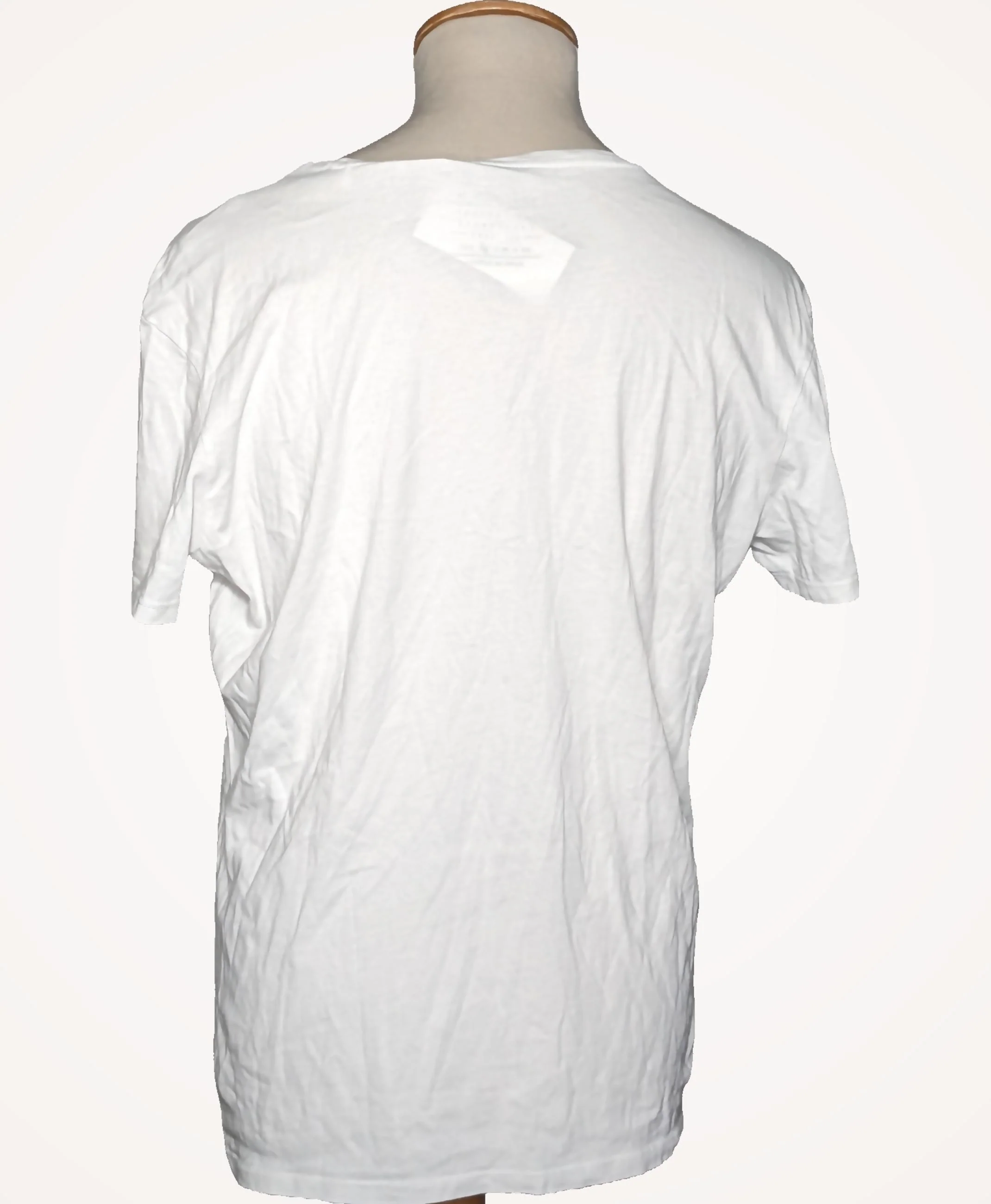 GUESS - Image 4
