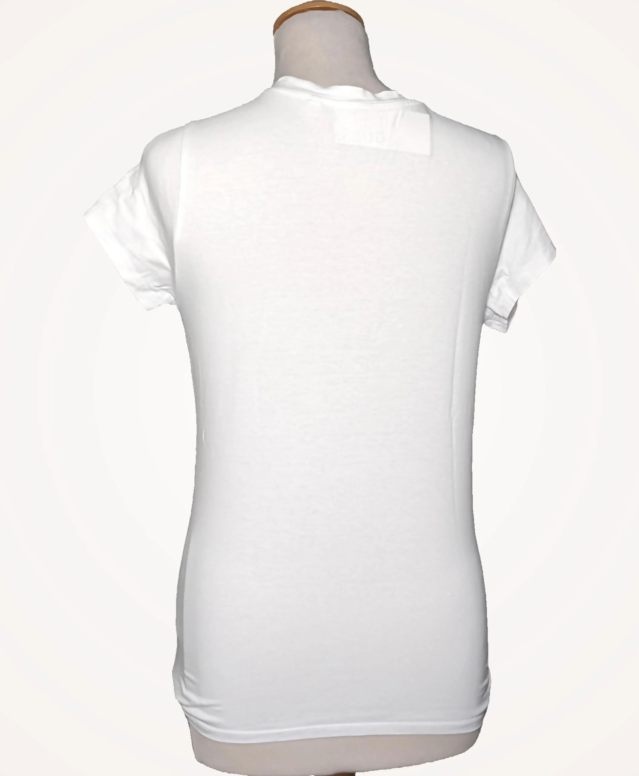 GUESS - Image 4