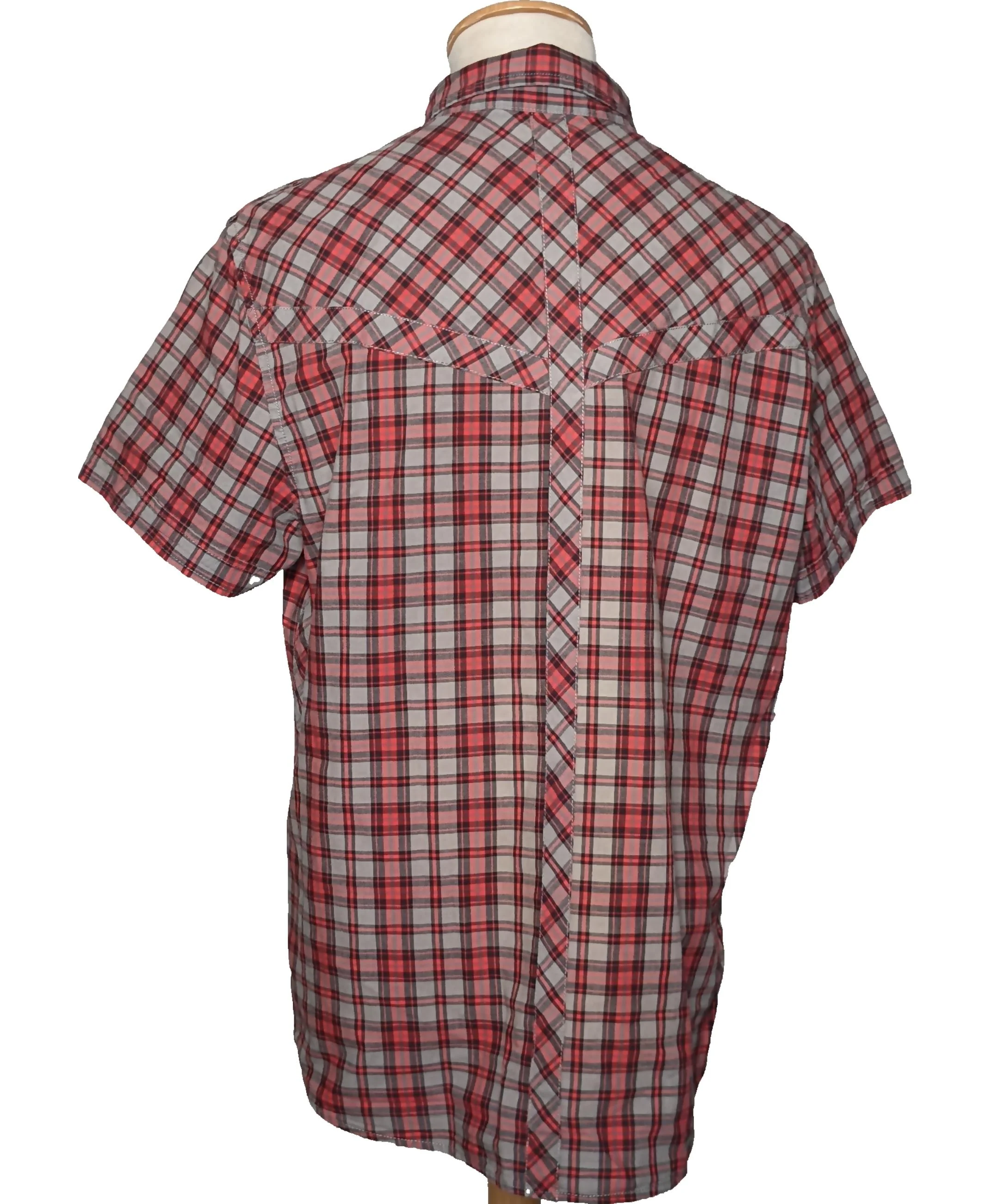 GUESS - Image 2