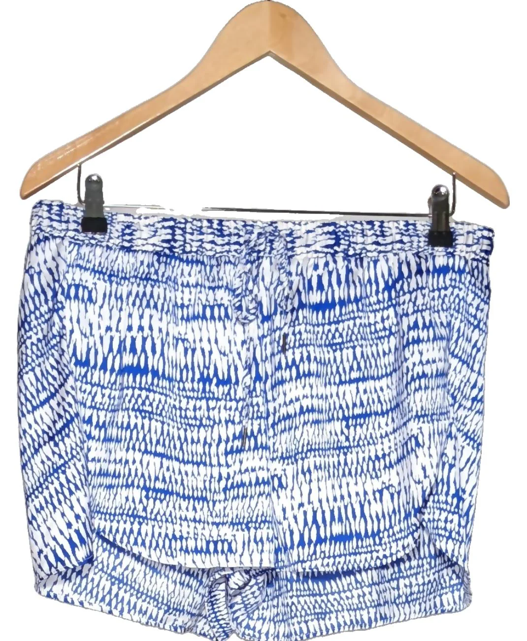 H&M