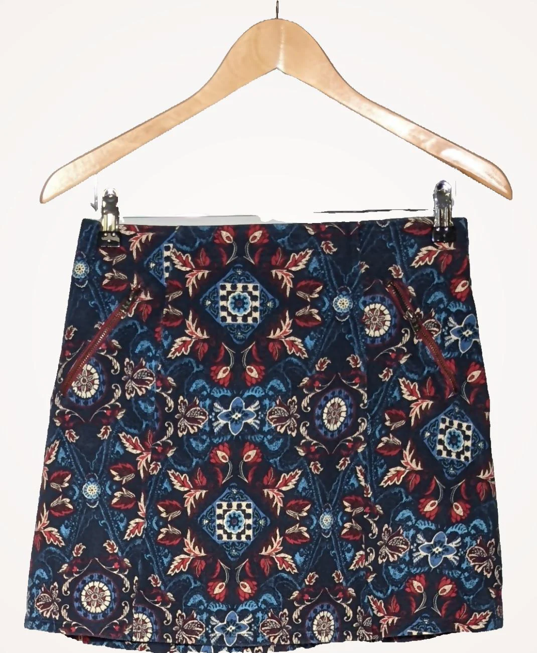 HOLLISTER - Image 3