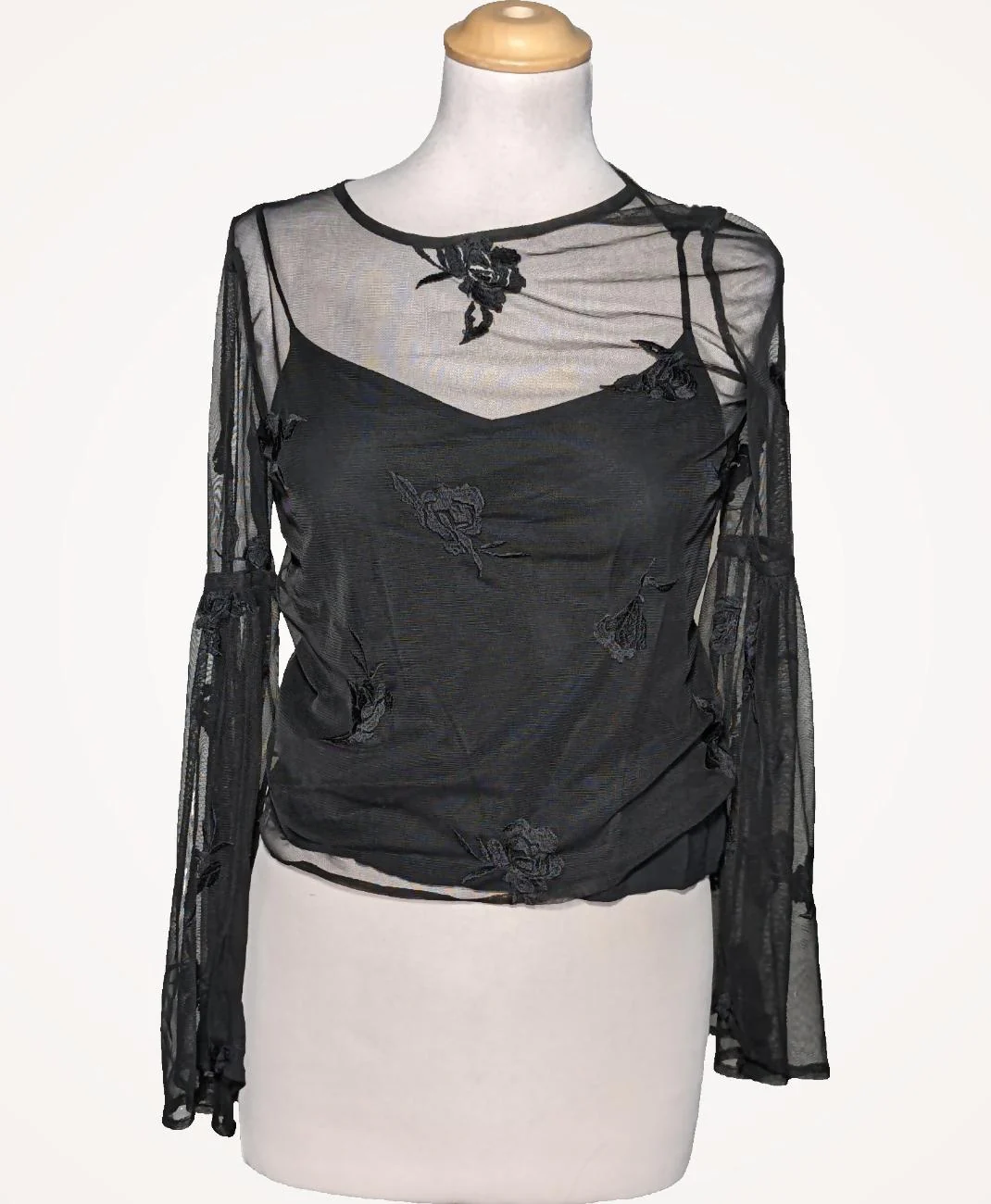 HOLLISTER - Image 3