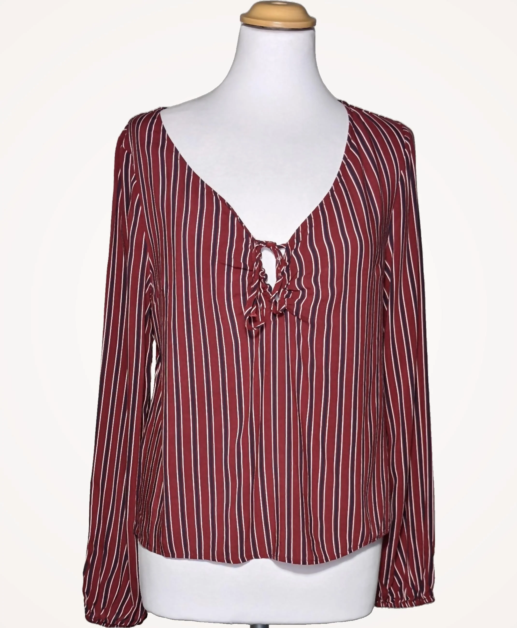 HOLLISTER - Image 3