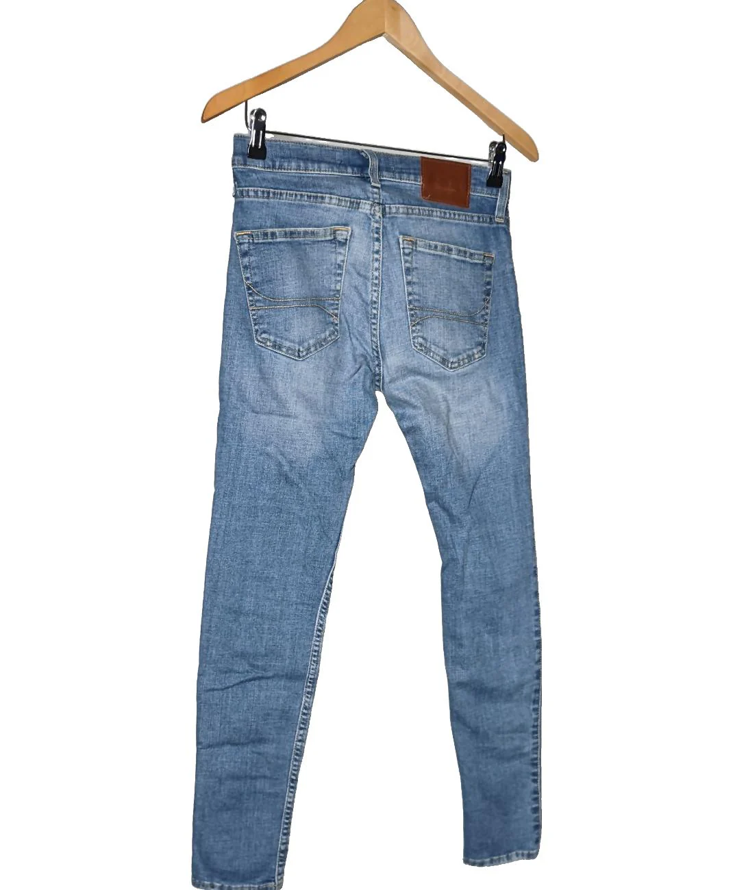 HOLLISTER - Image 2