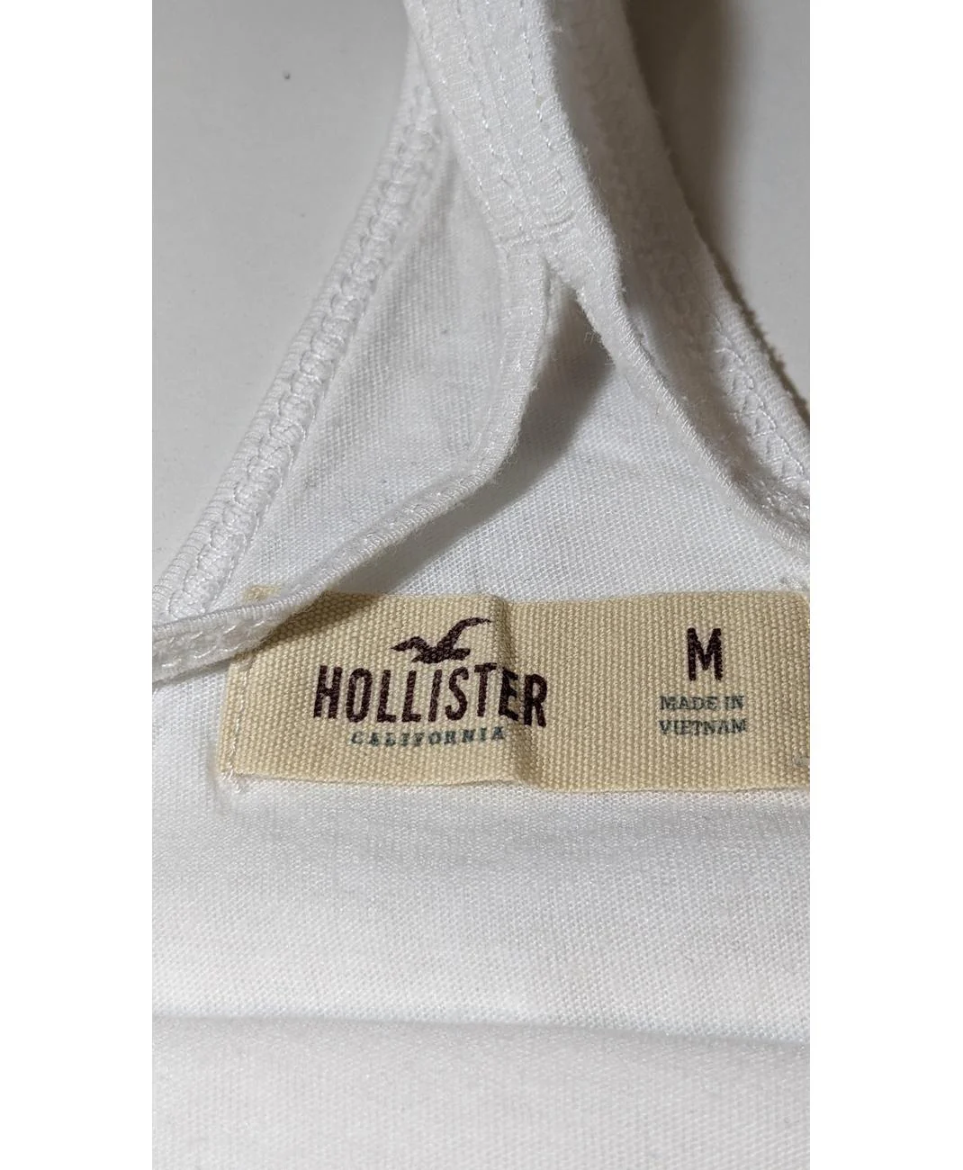 HOLLISTER - Image 7