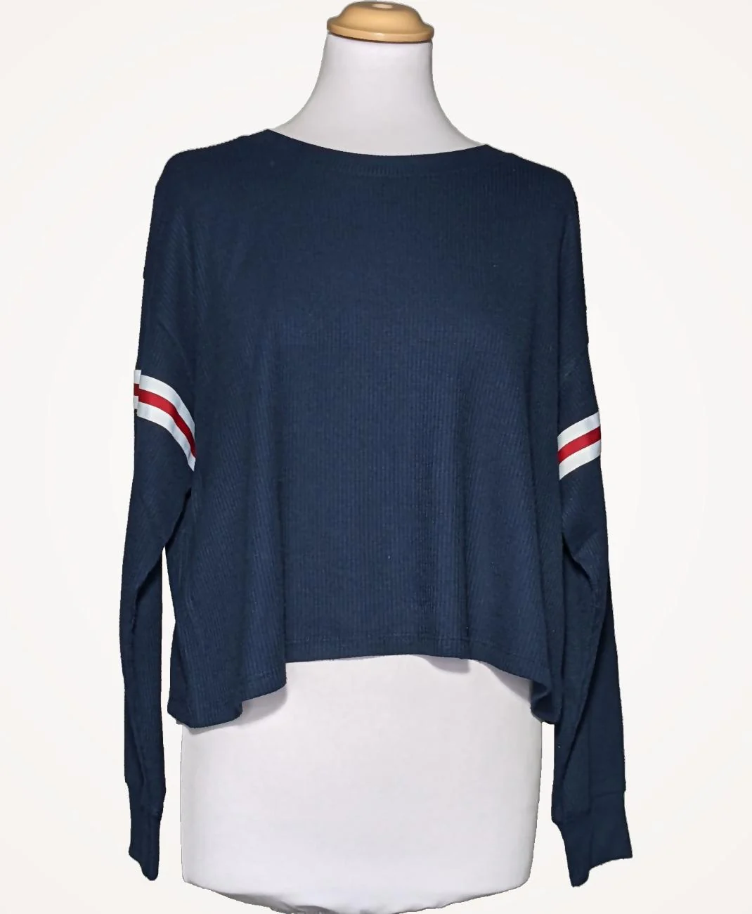 HOLLISTER - Image 3