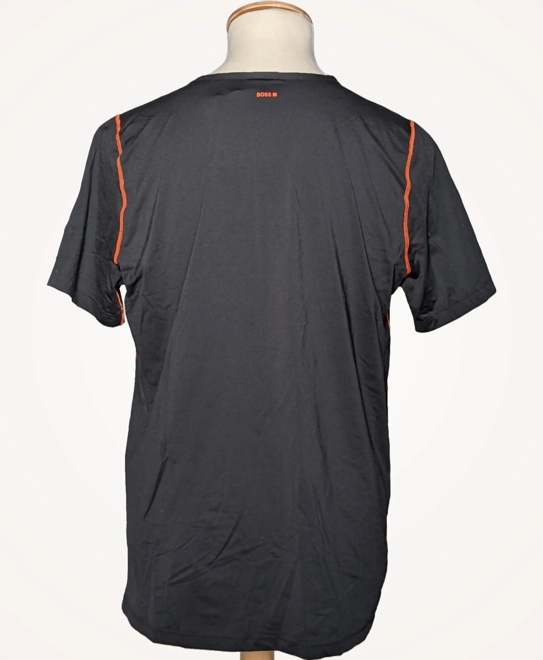 HUGO BOSS - Image 4