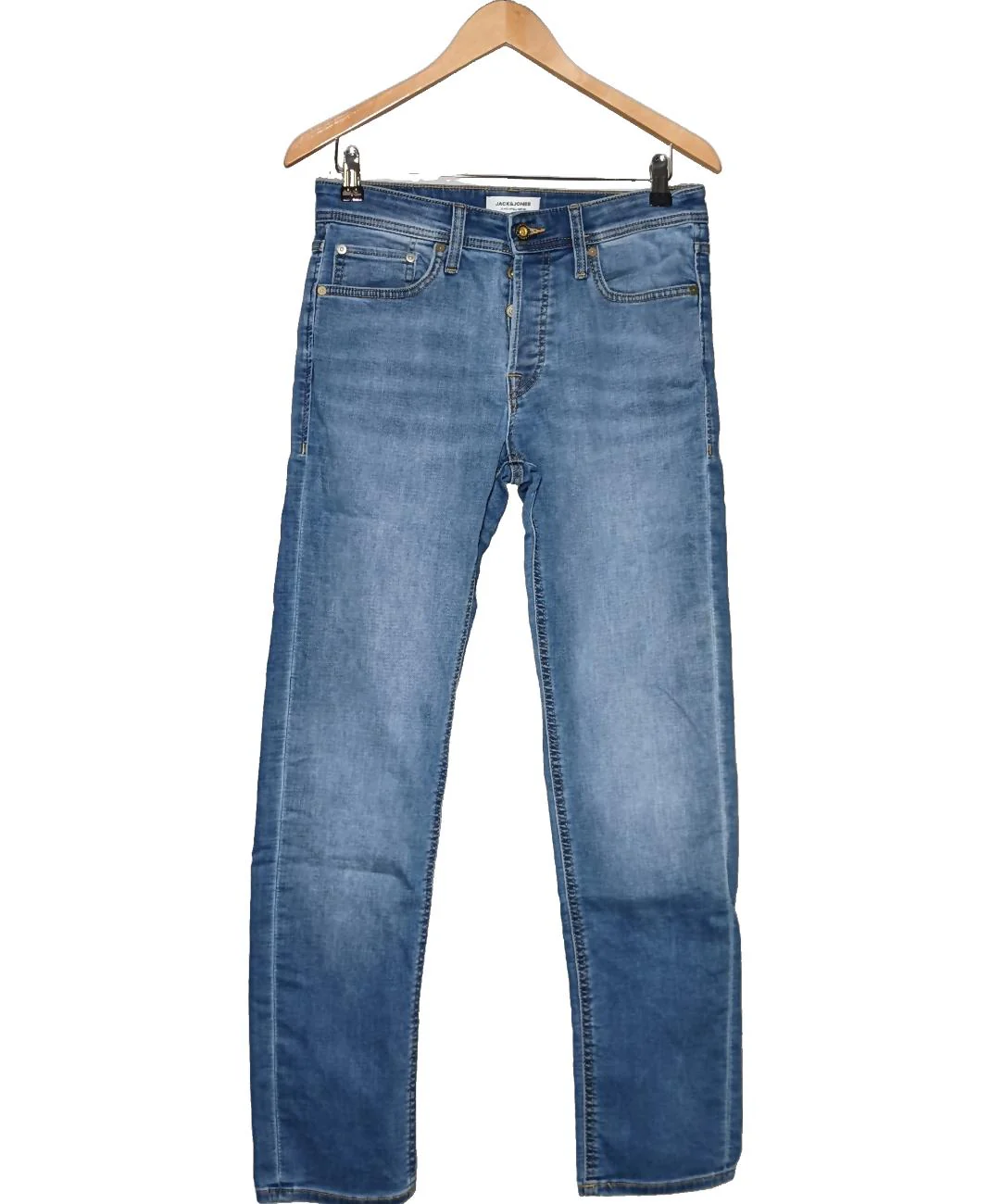 JACK AND JONES