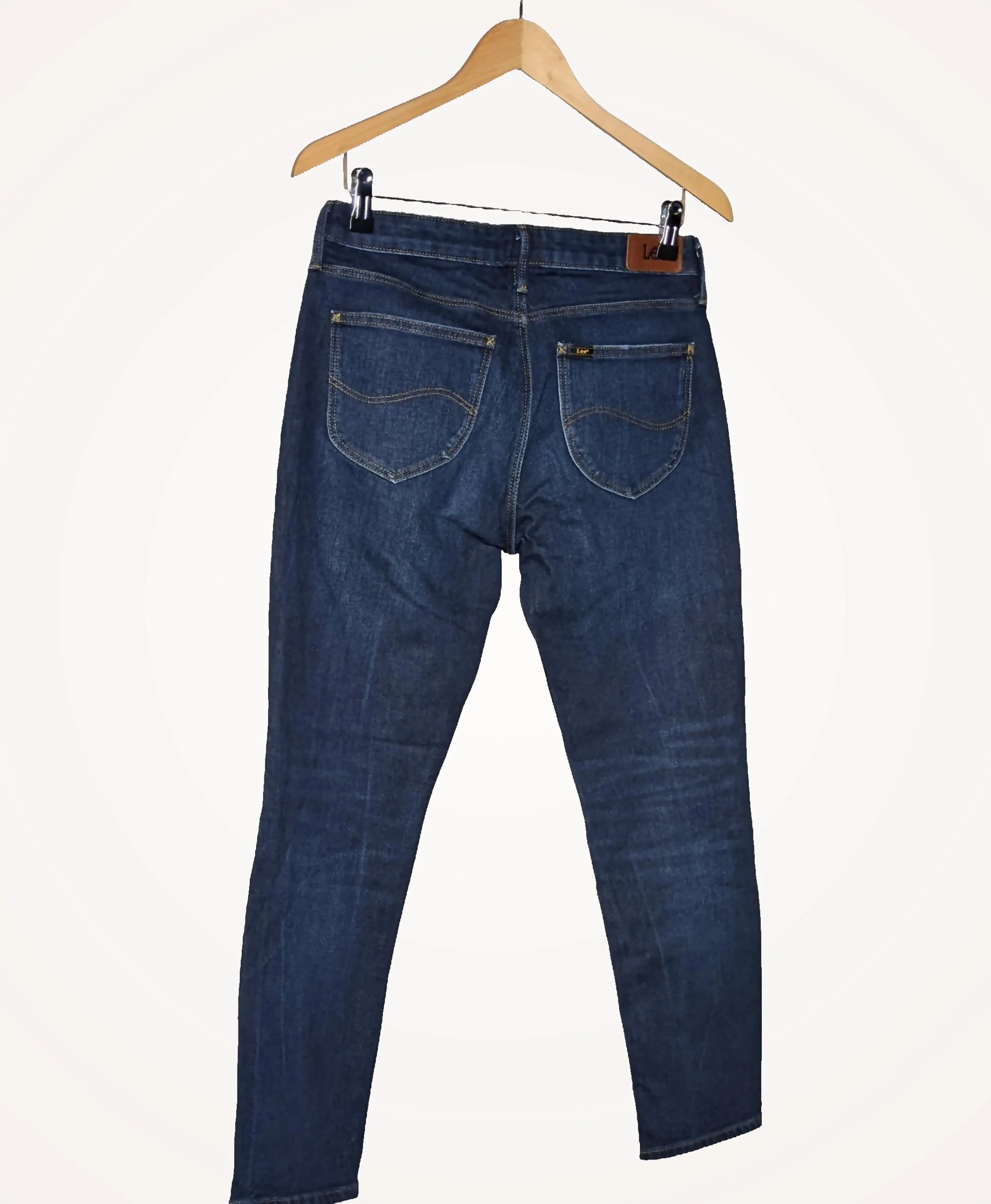 LEE - Image 4