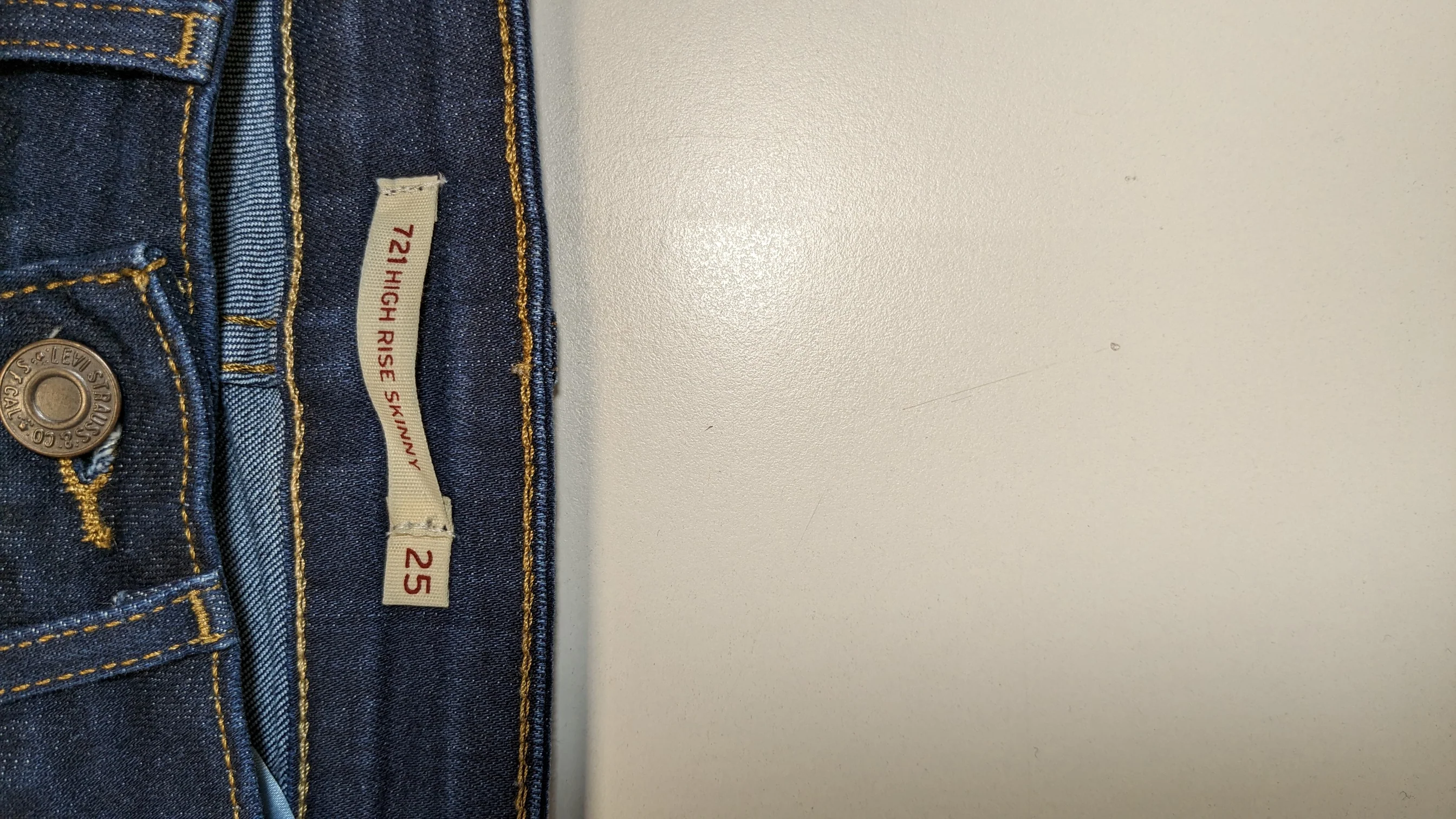 LEVI'S - Image 6