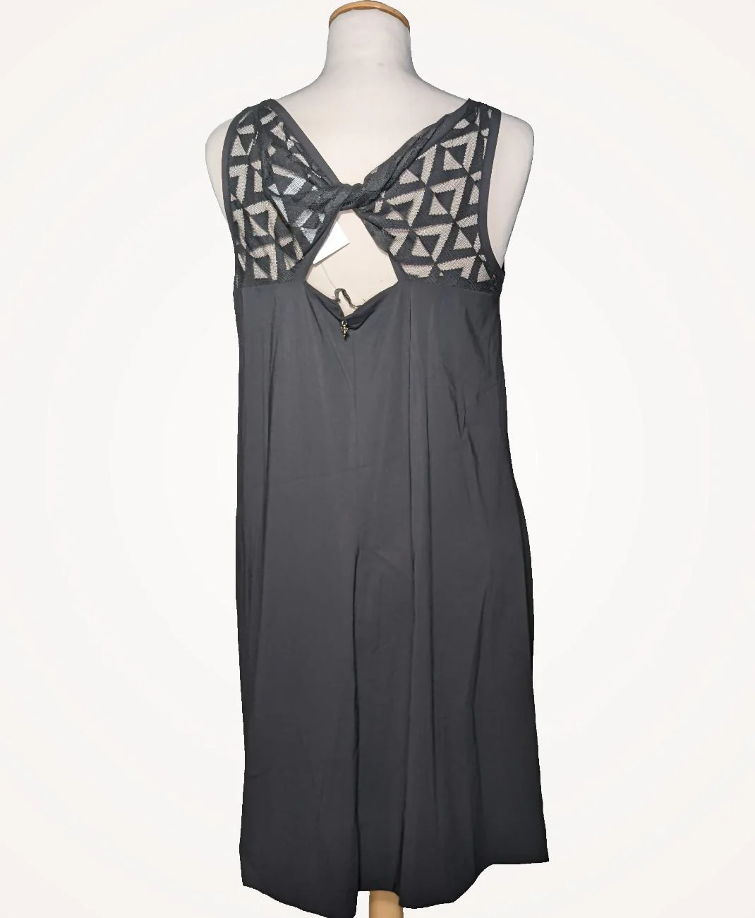 LMV - Image 4