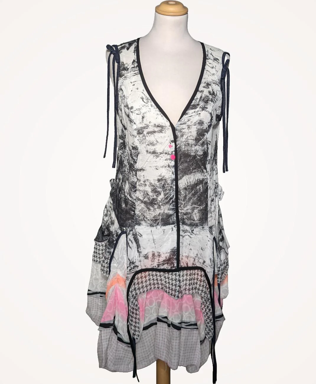 LMV - Image 3