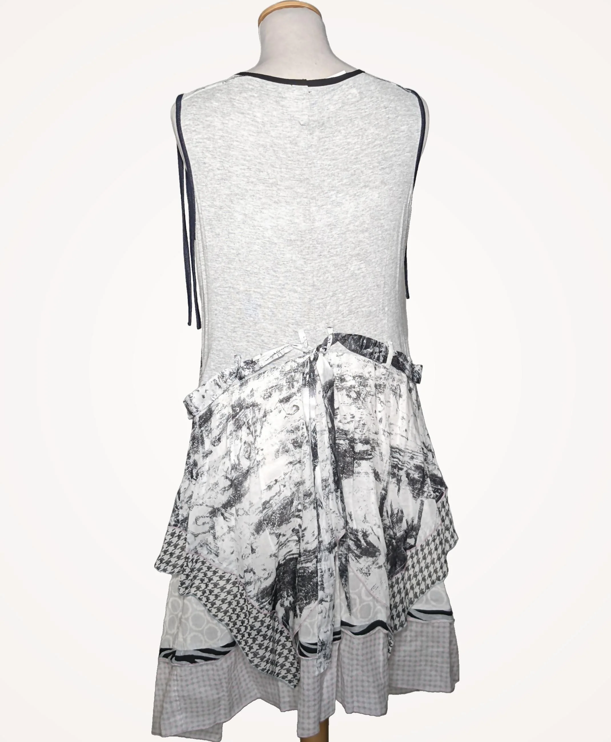 LMV - Image 4