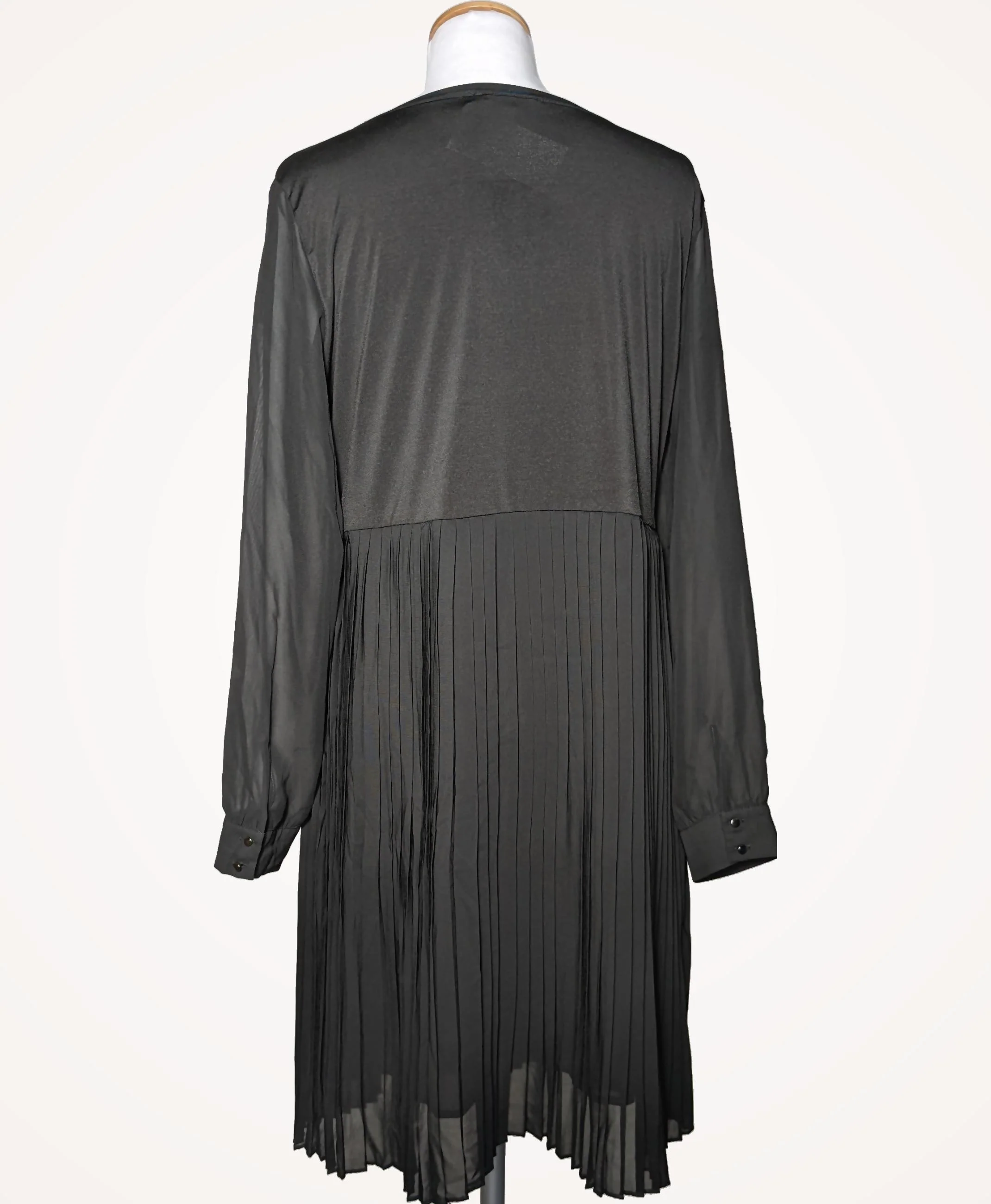 LMV - Image 4