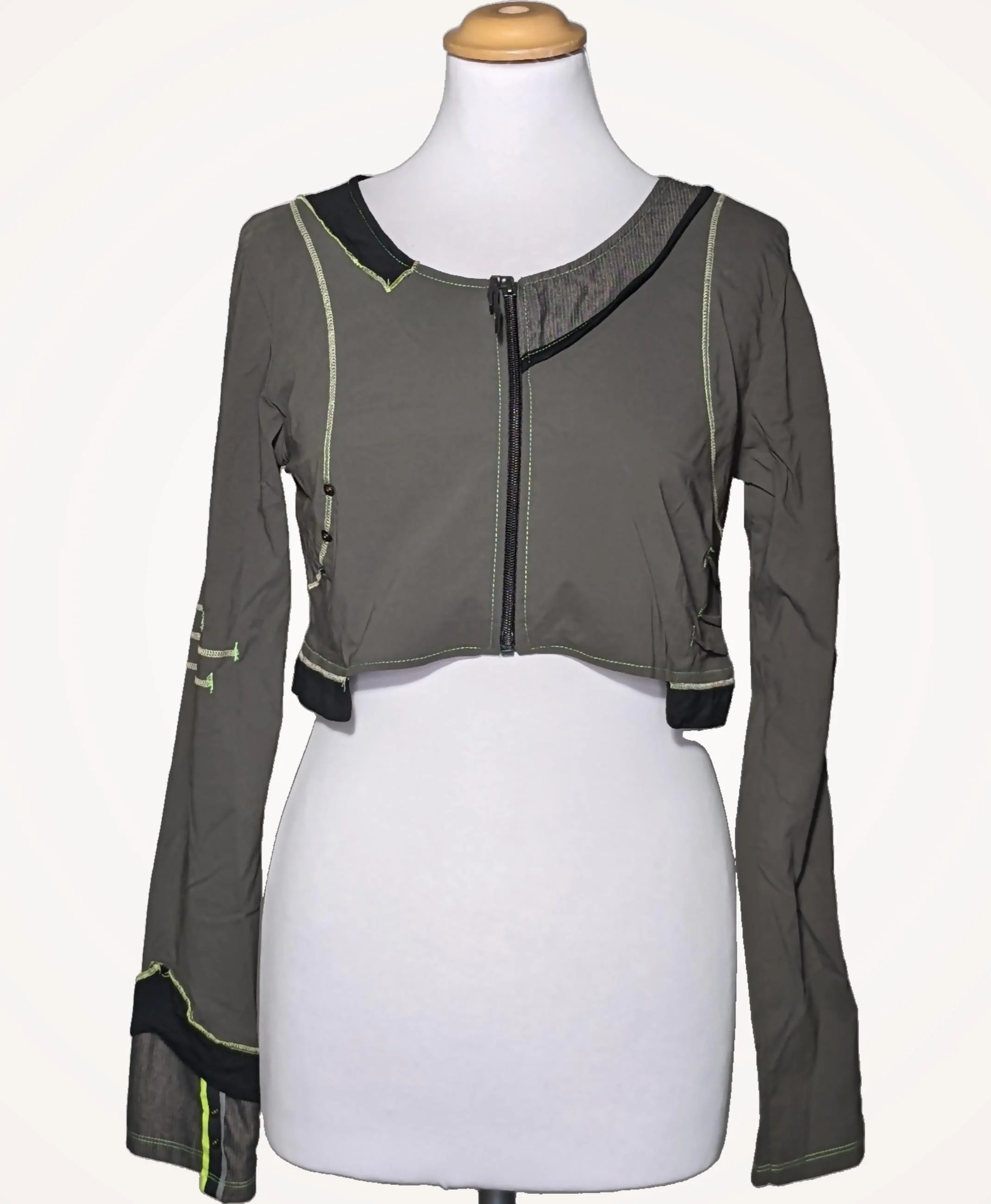 LMV - Image 3